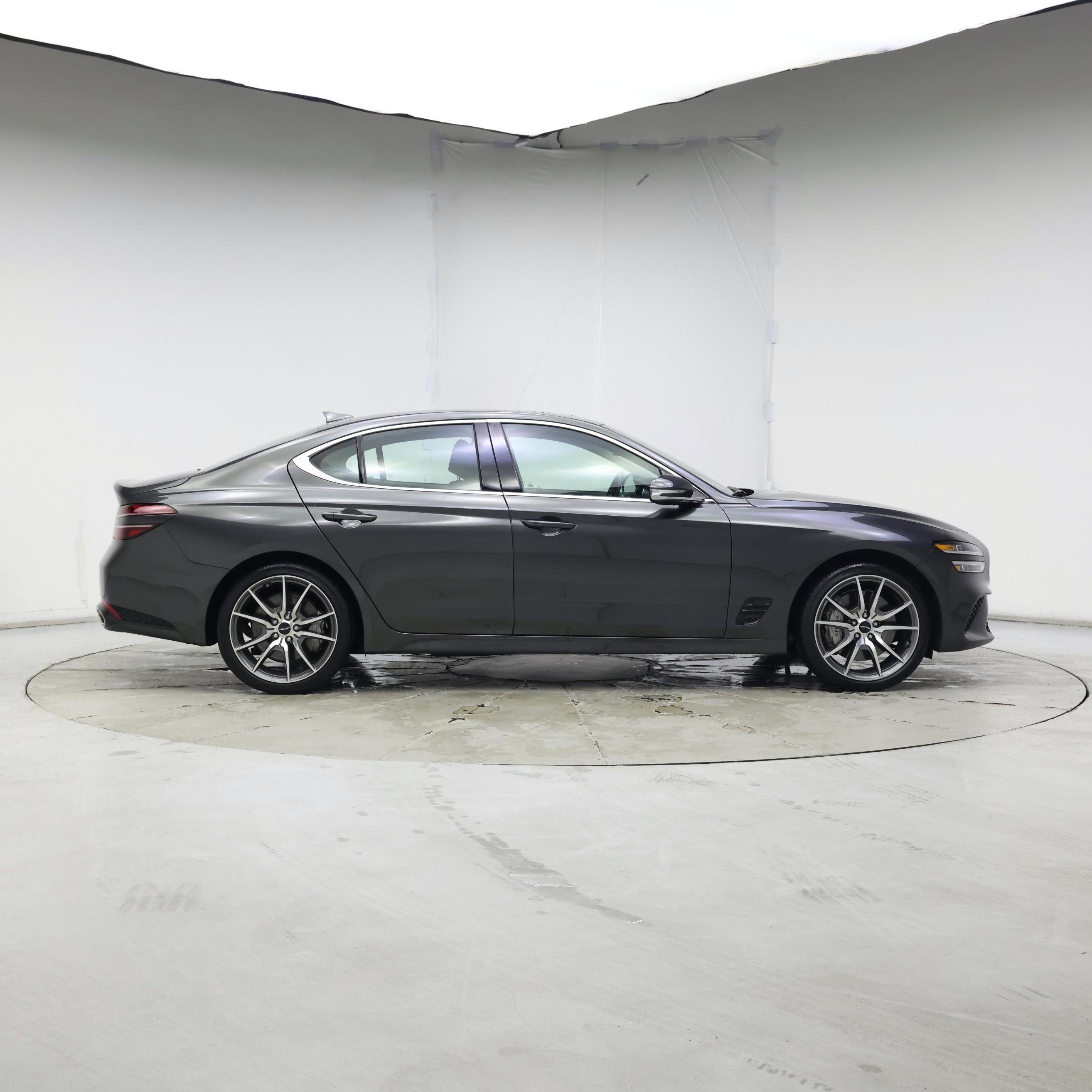 Thumbnail: 2025 Genesis G70 - 7