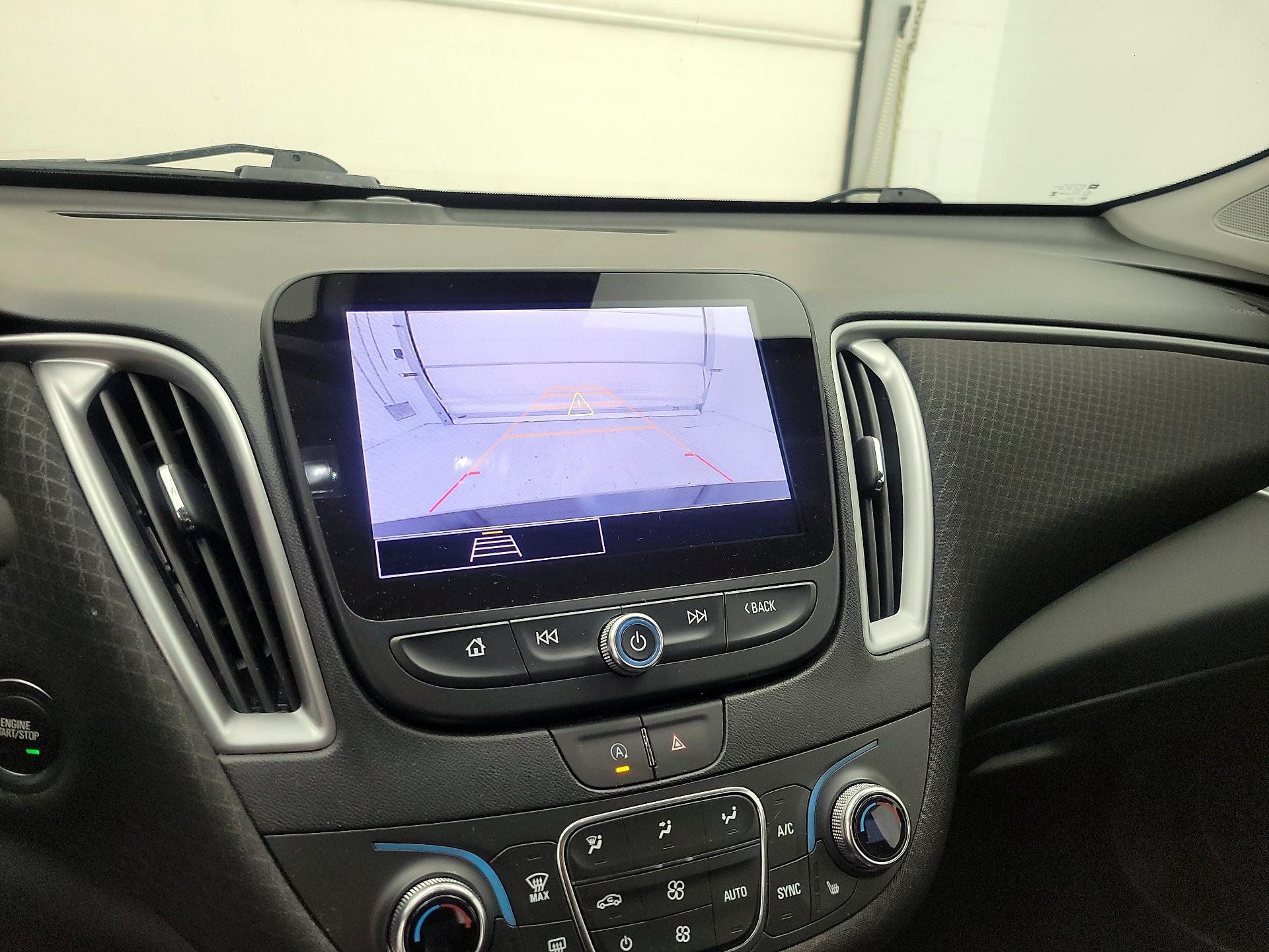 Thumbnail: 2024 Chevrolet Malibu - 14