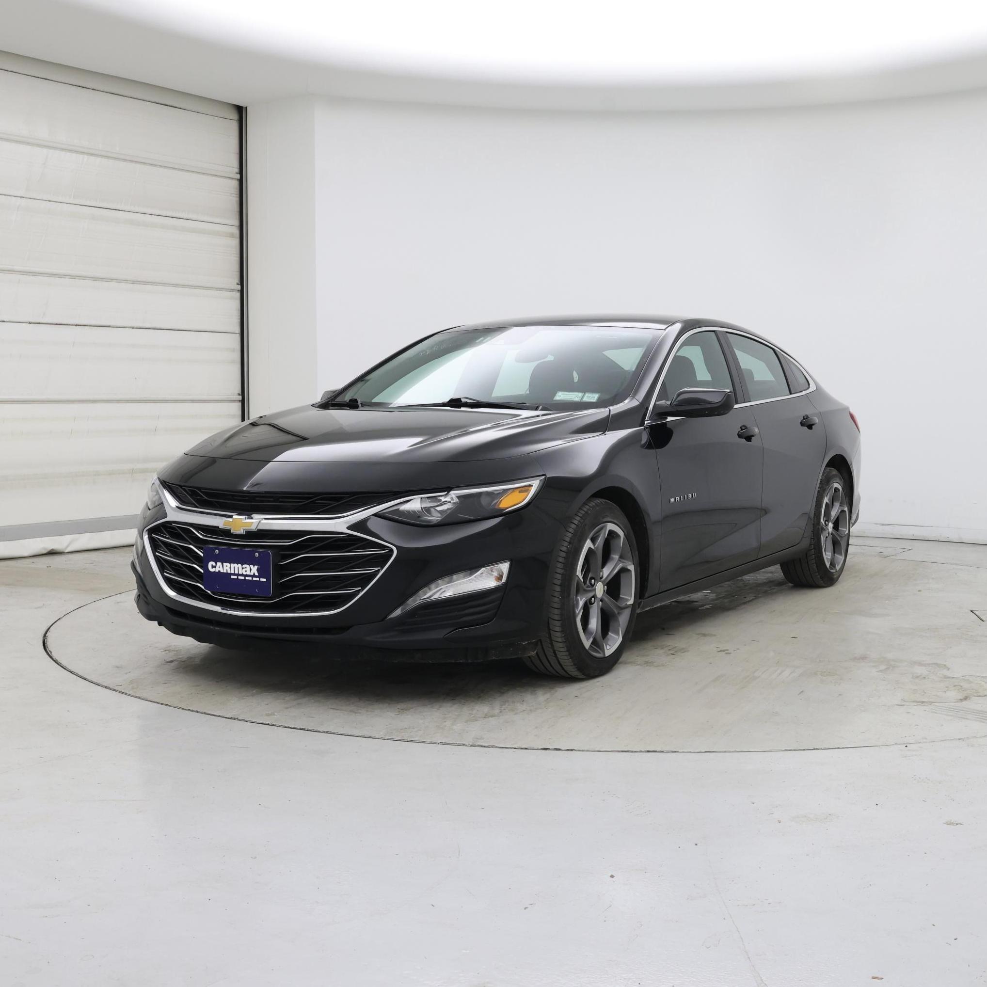 Thumbnail: 2024 Chevrolet Malibu - 4