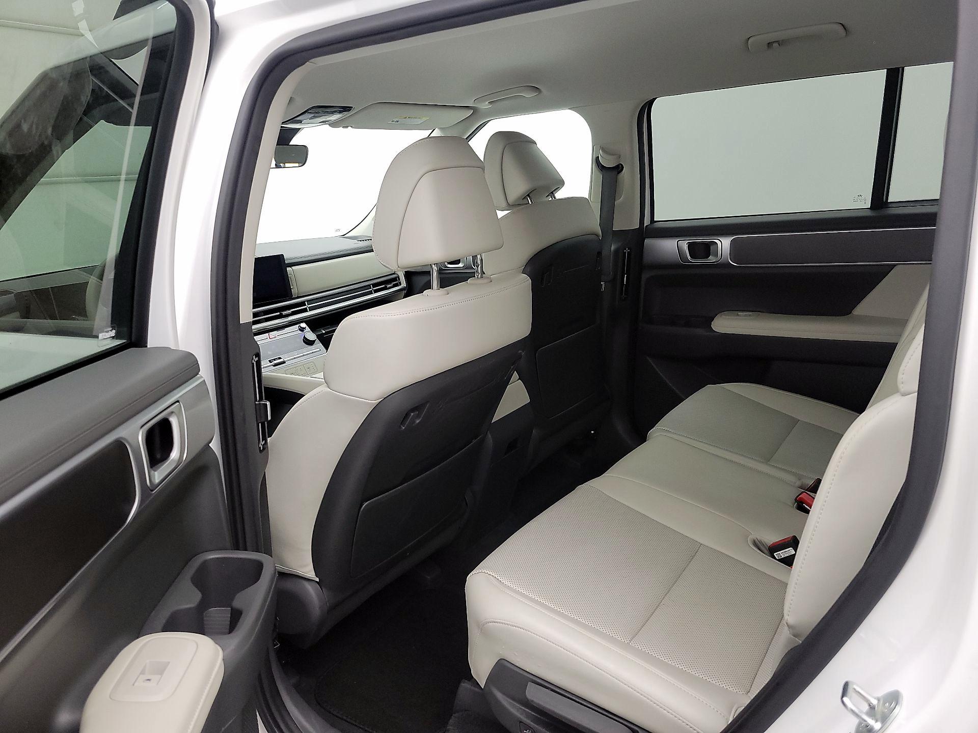 Thumbnail: 2025 Hyundai Santa Fe - 19