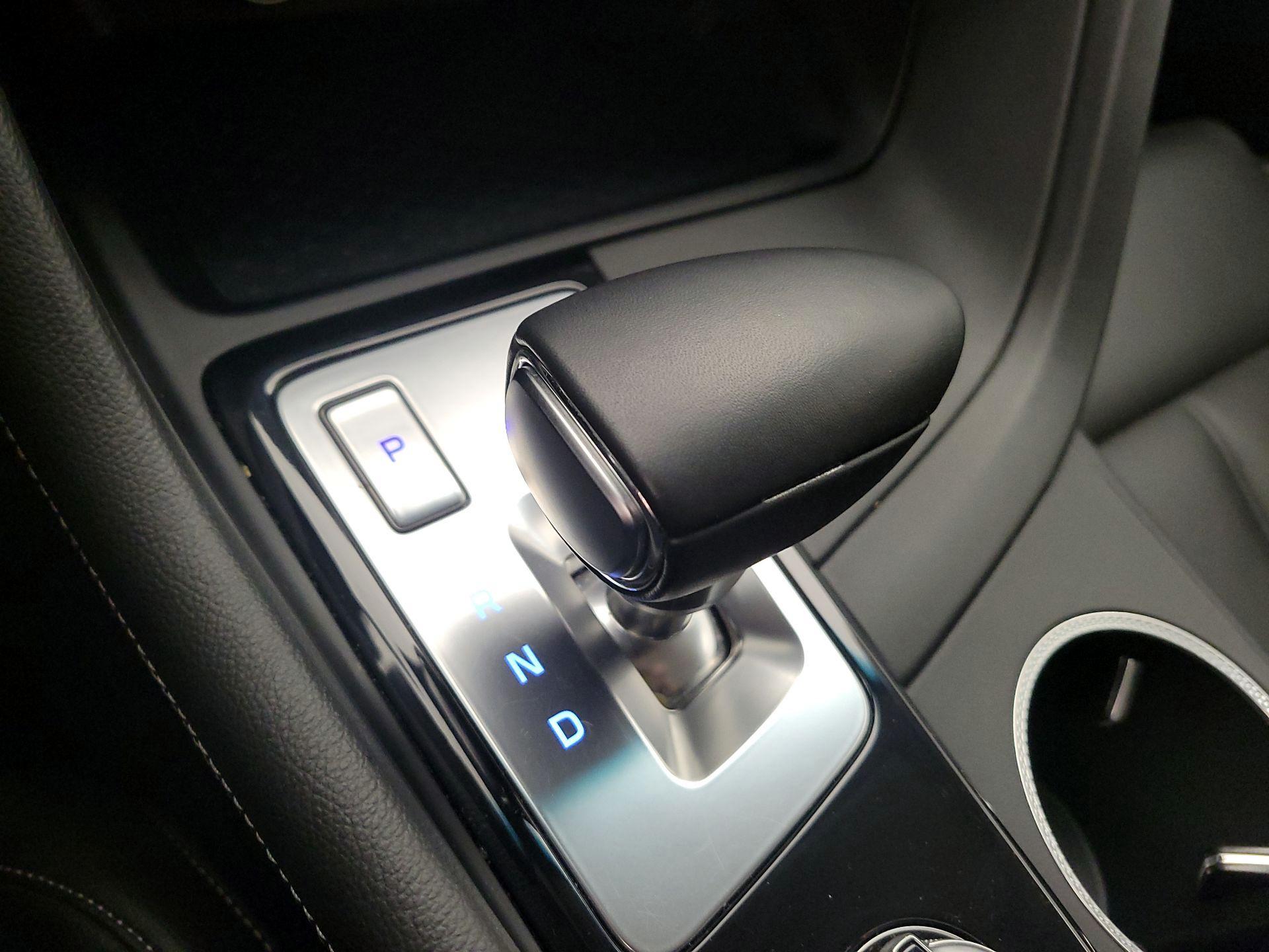 Thumbnail: 2025 Genesis G70 - 18