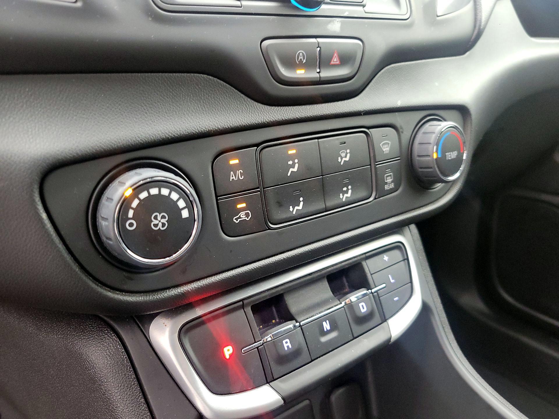 Thumbnail: 2024 GMC Terrain - 15