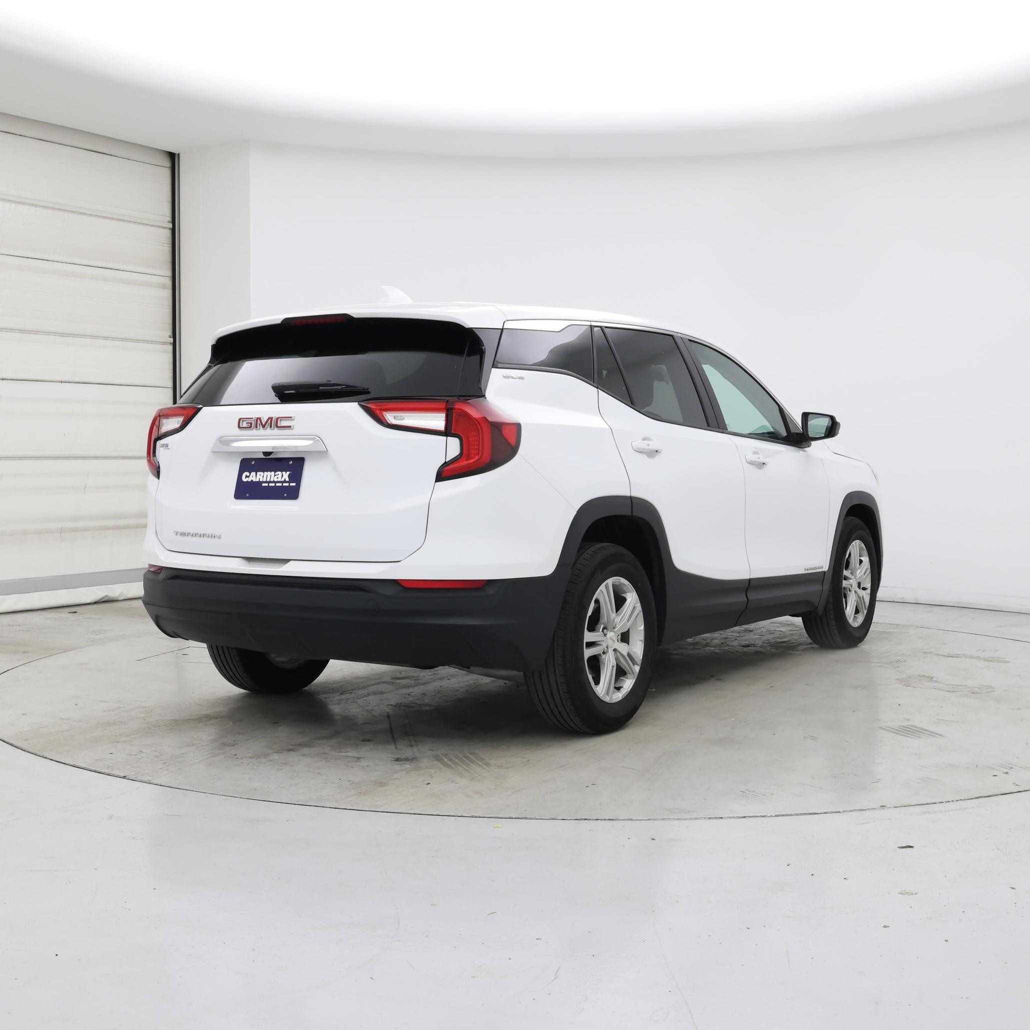 Thumbnail: 2024 GMC Terrain - 8