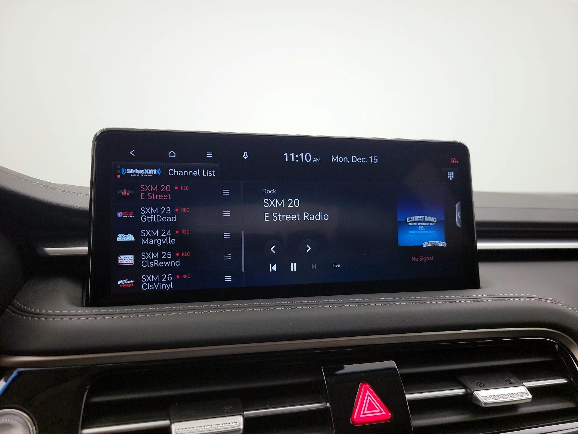 Thumbnail: 2025 Genesis G70 - 16