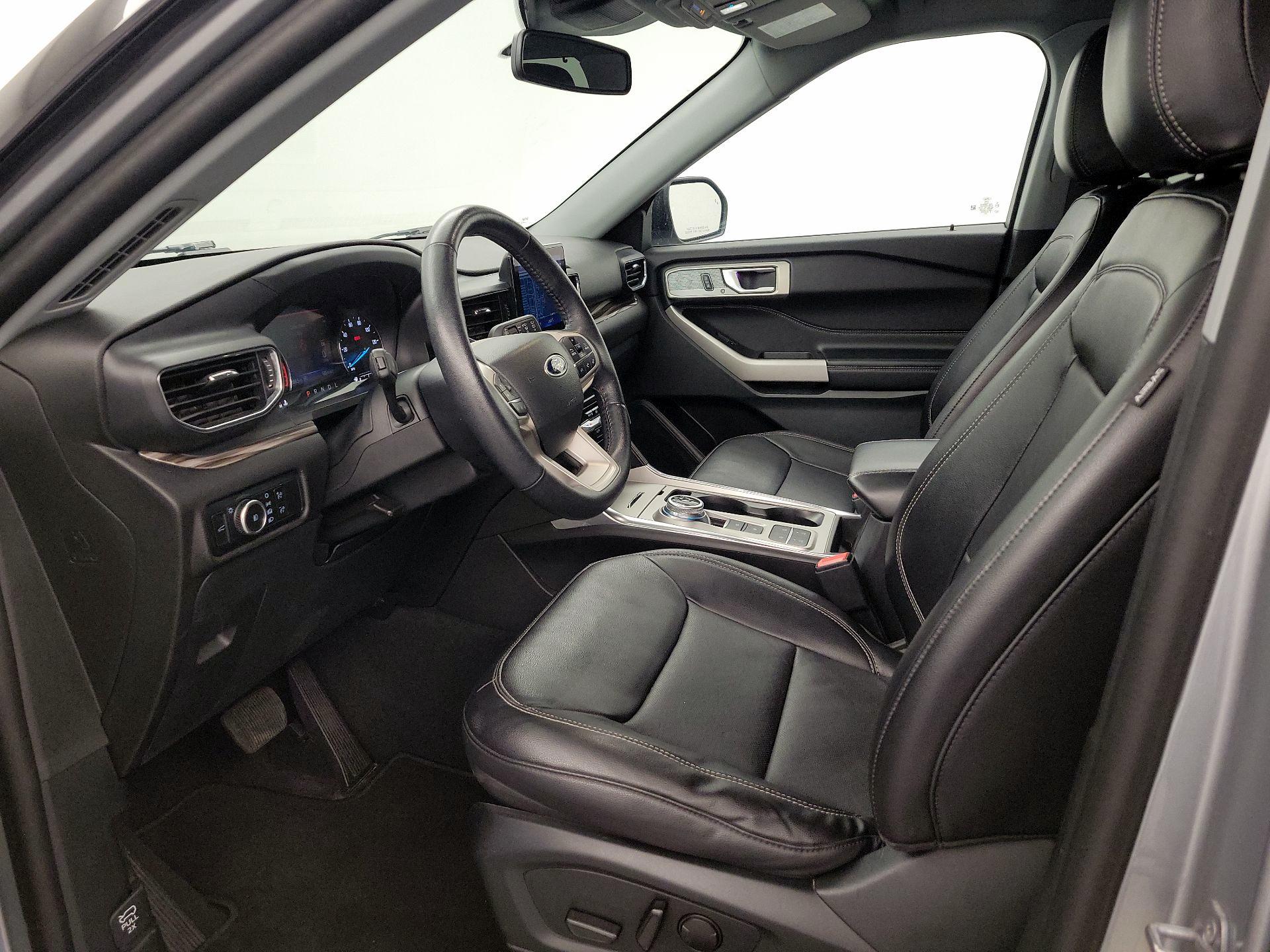 Thumbnail: 2023 Ford Explorer - 11