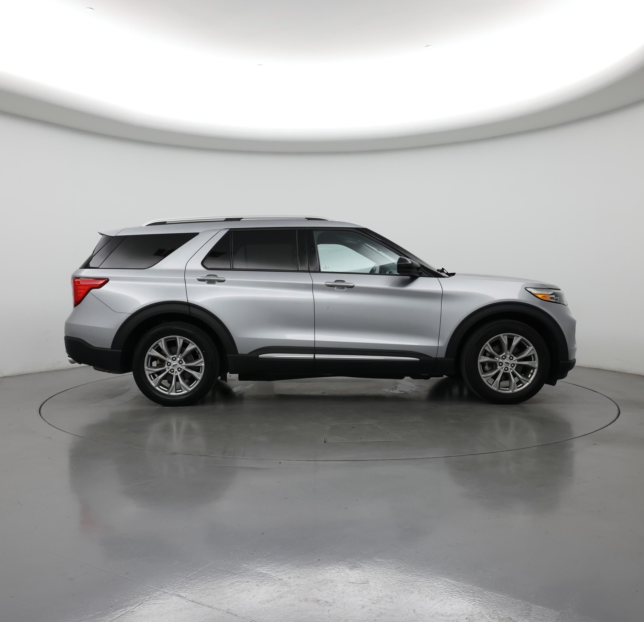 Thumbnail: 2023 Ford Explorer - 7