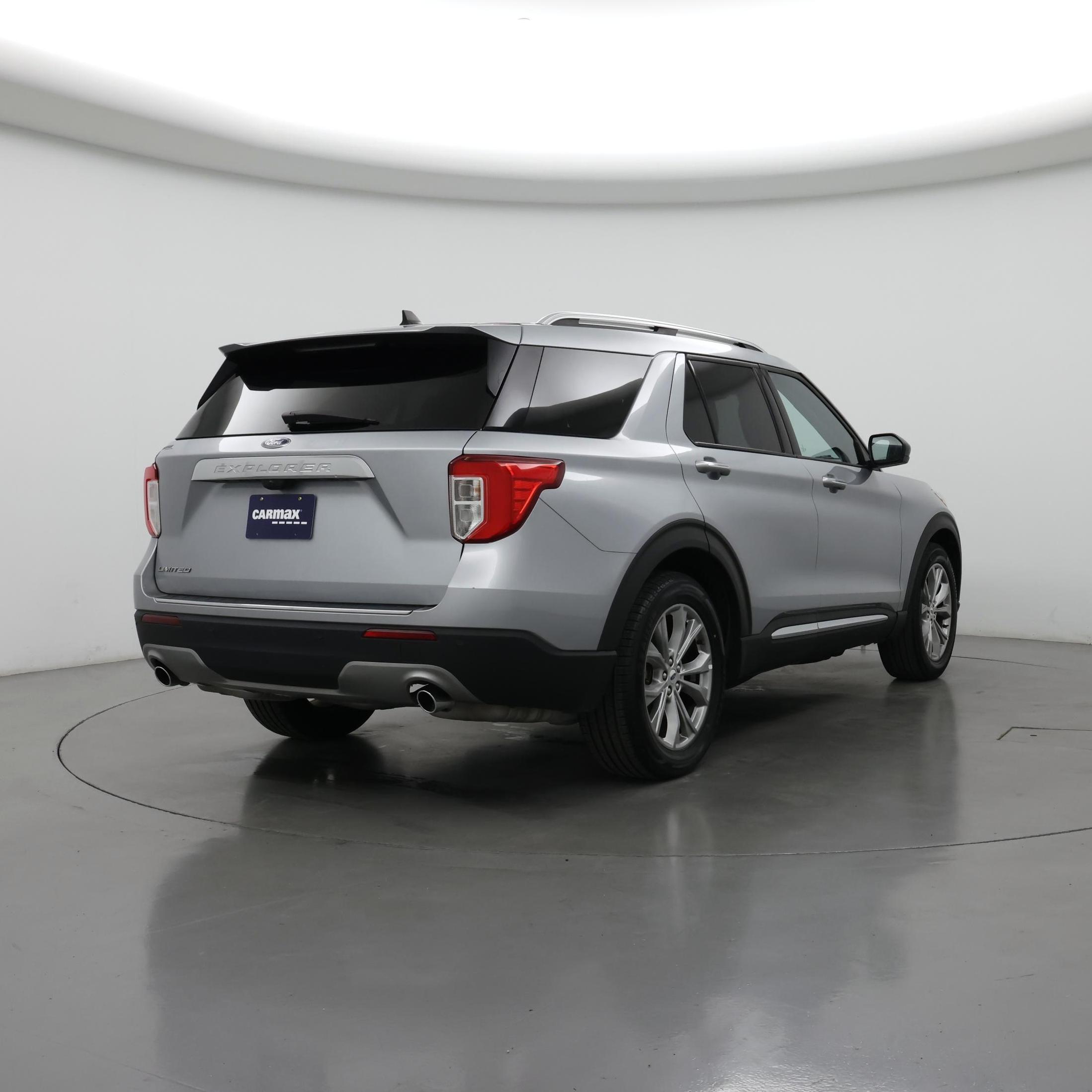 Thumbnail: 2023 Ford Explorer - 8