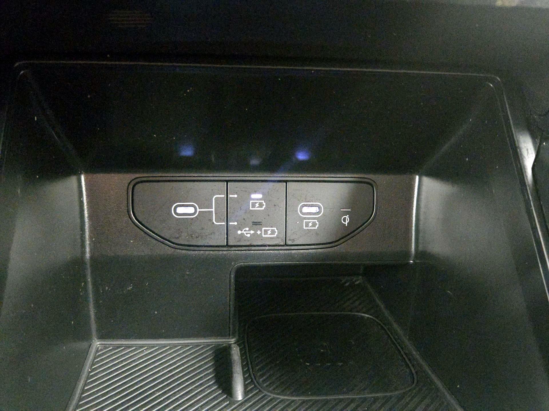 Thumbnail: 2024 Kia Sorento - 19