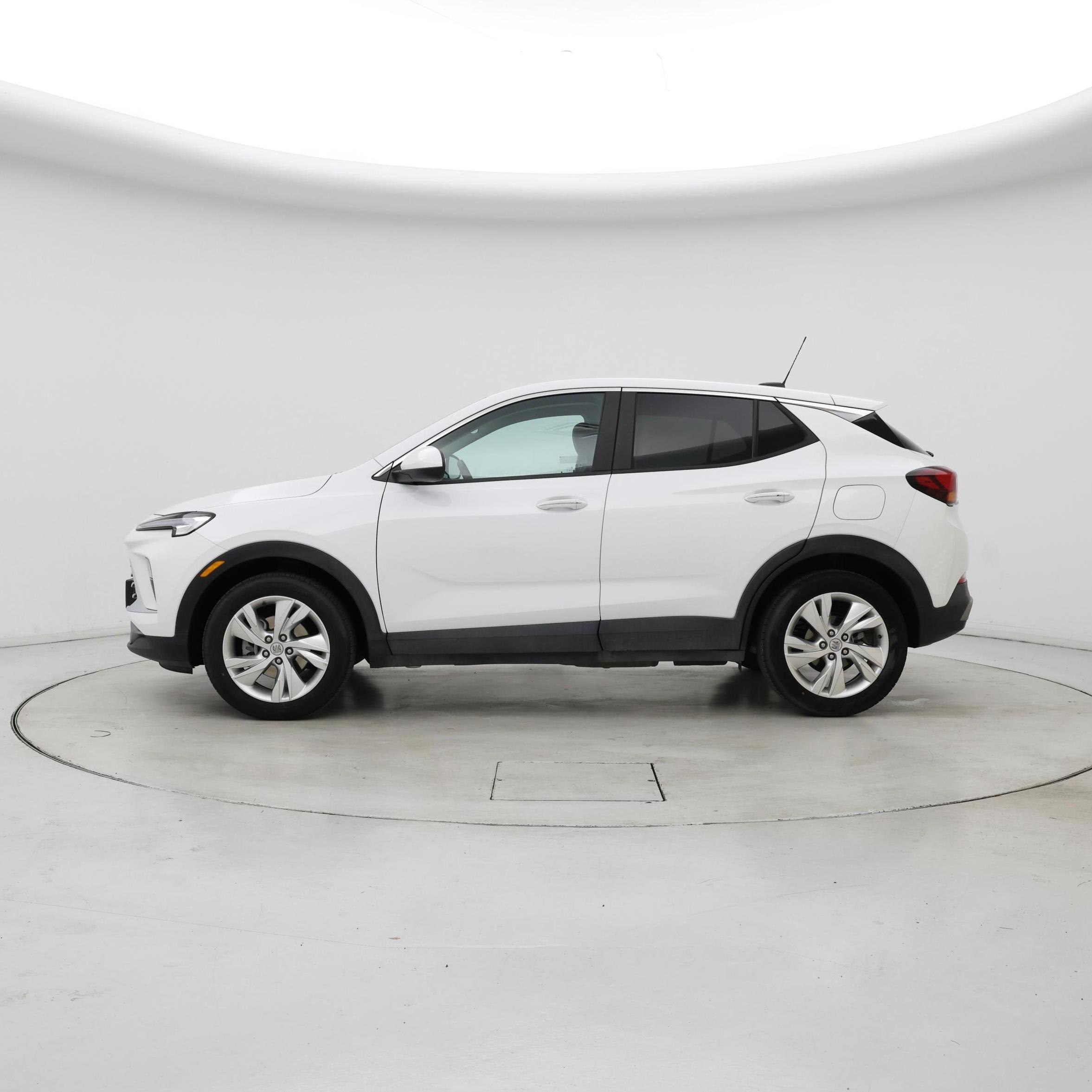 Thumbnail: 2025 Buick Encore GX - 3