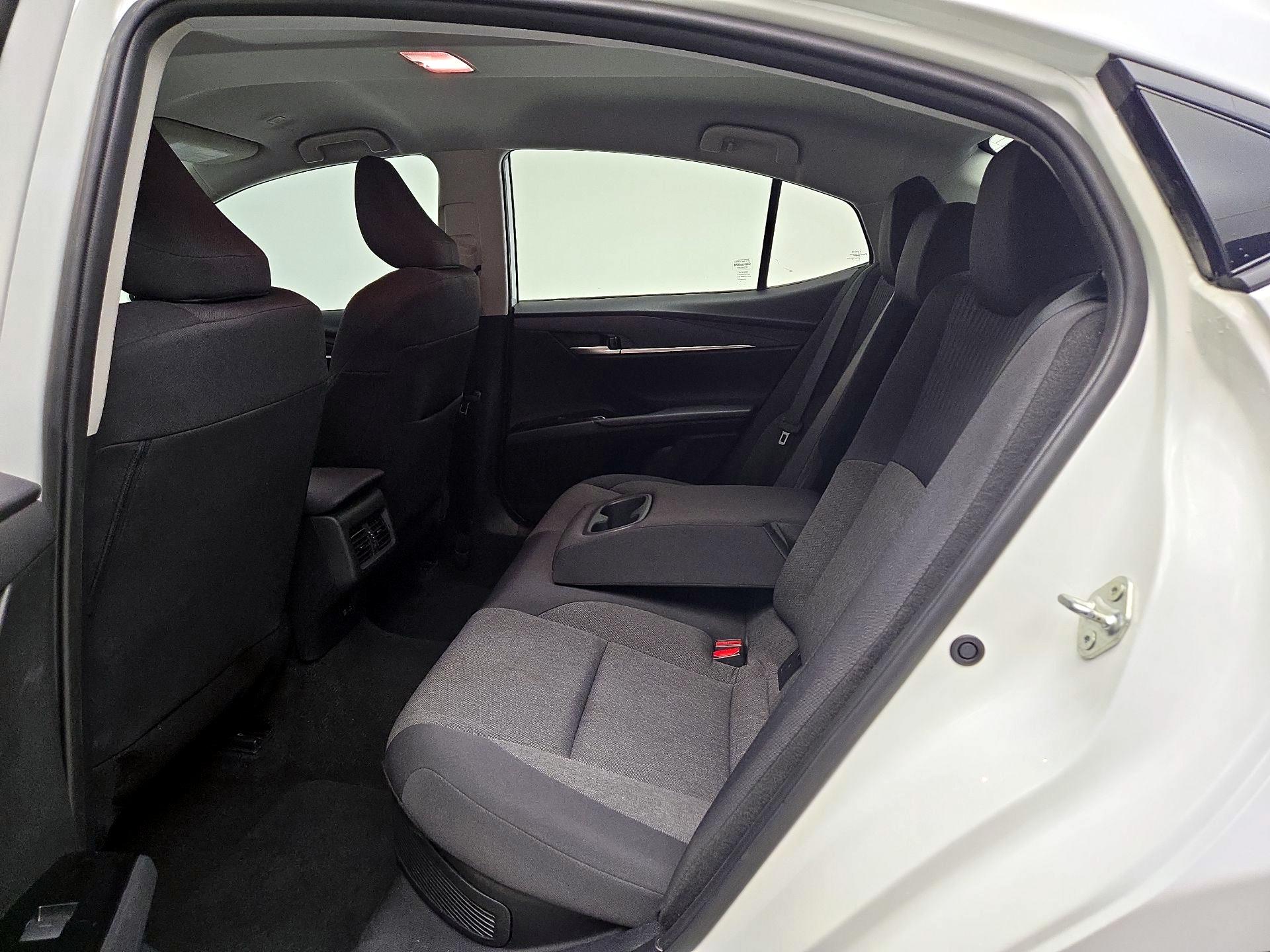 Thumbnail: 2025 Toyota Camry - 19