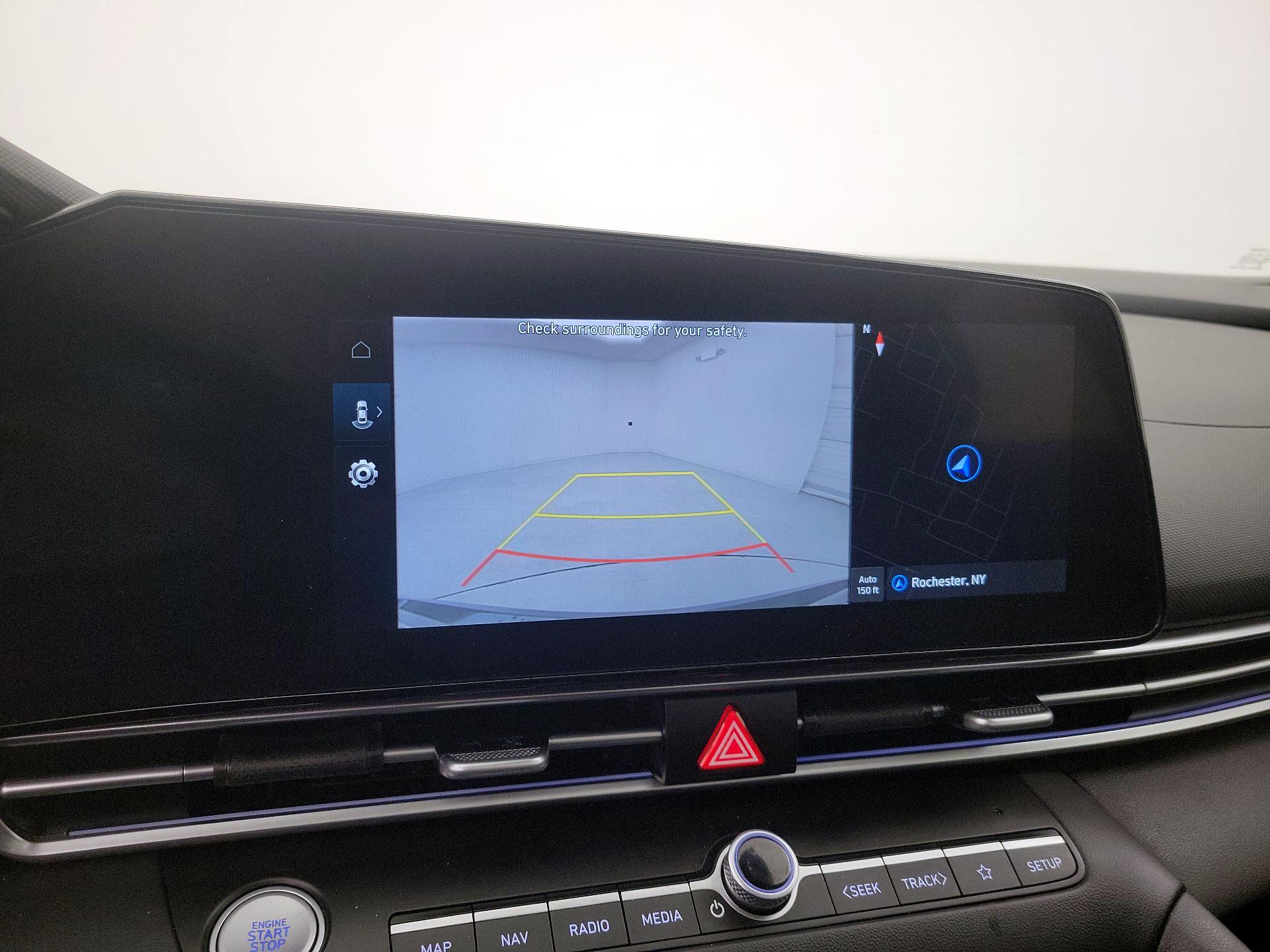 Thumbnail: 2025 Hyundai Elantra - 15