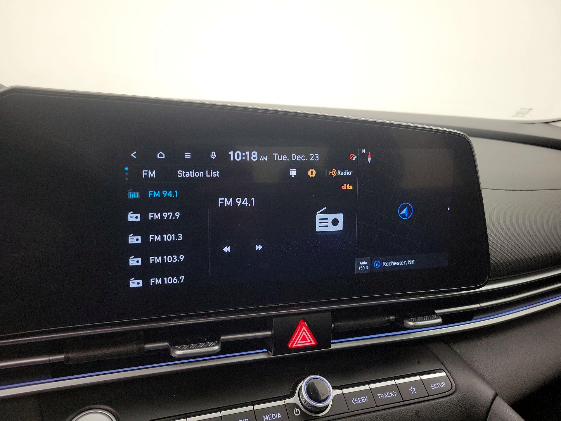 Thumbnail: 2025 Hyundai Elantra - 16