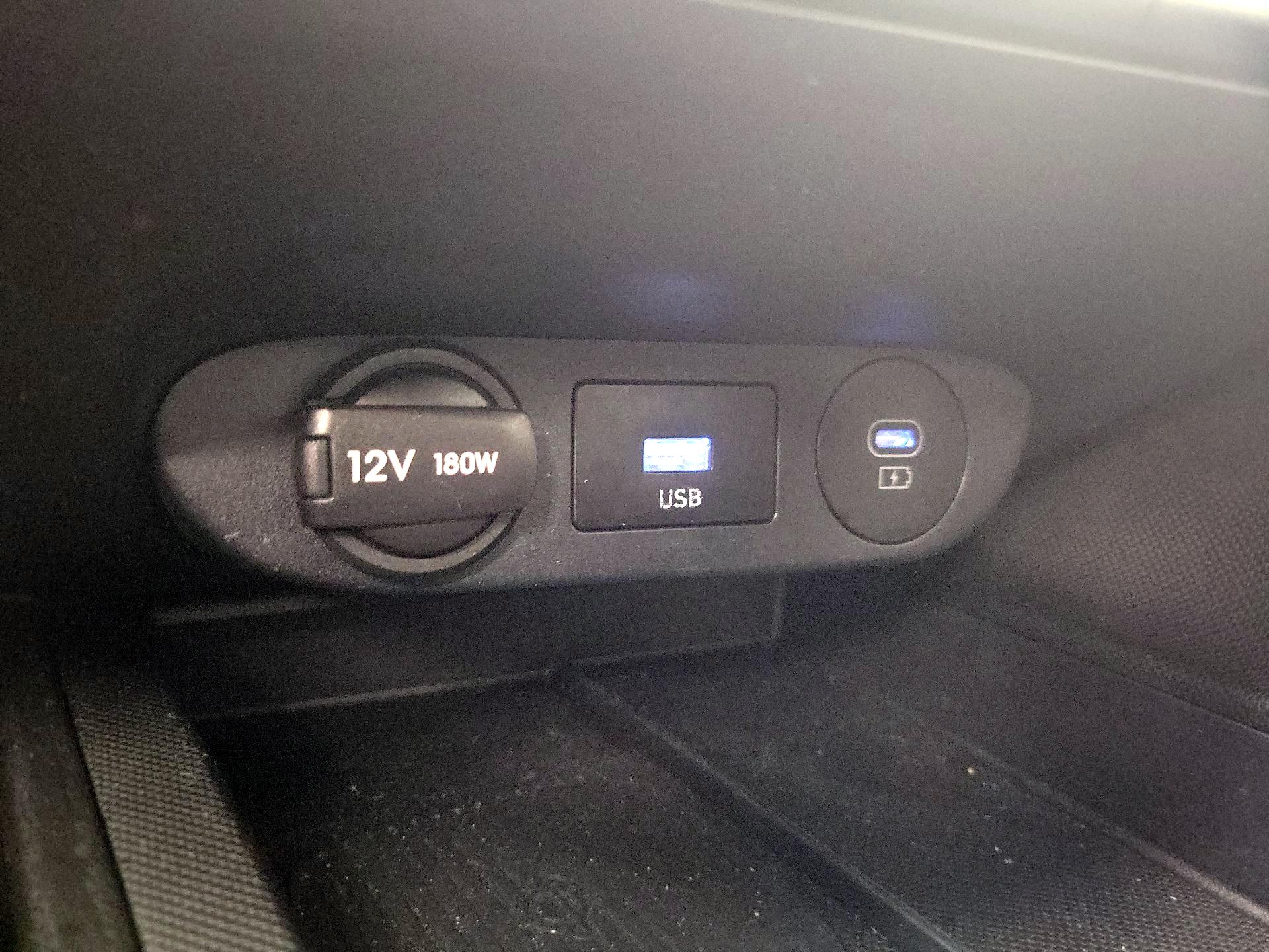 Thumbnail: 2025 Hyundai Elantra - 19