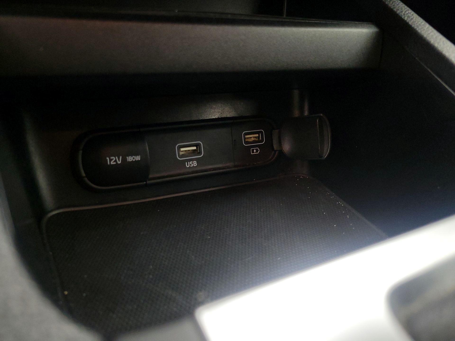 Thumbnail: 2024 Kia Forte - 18