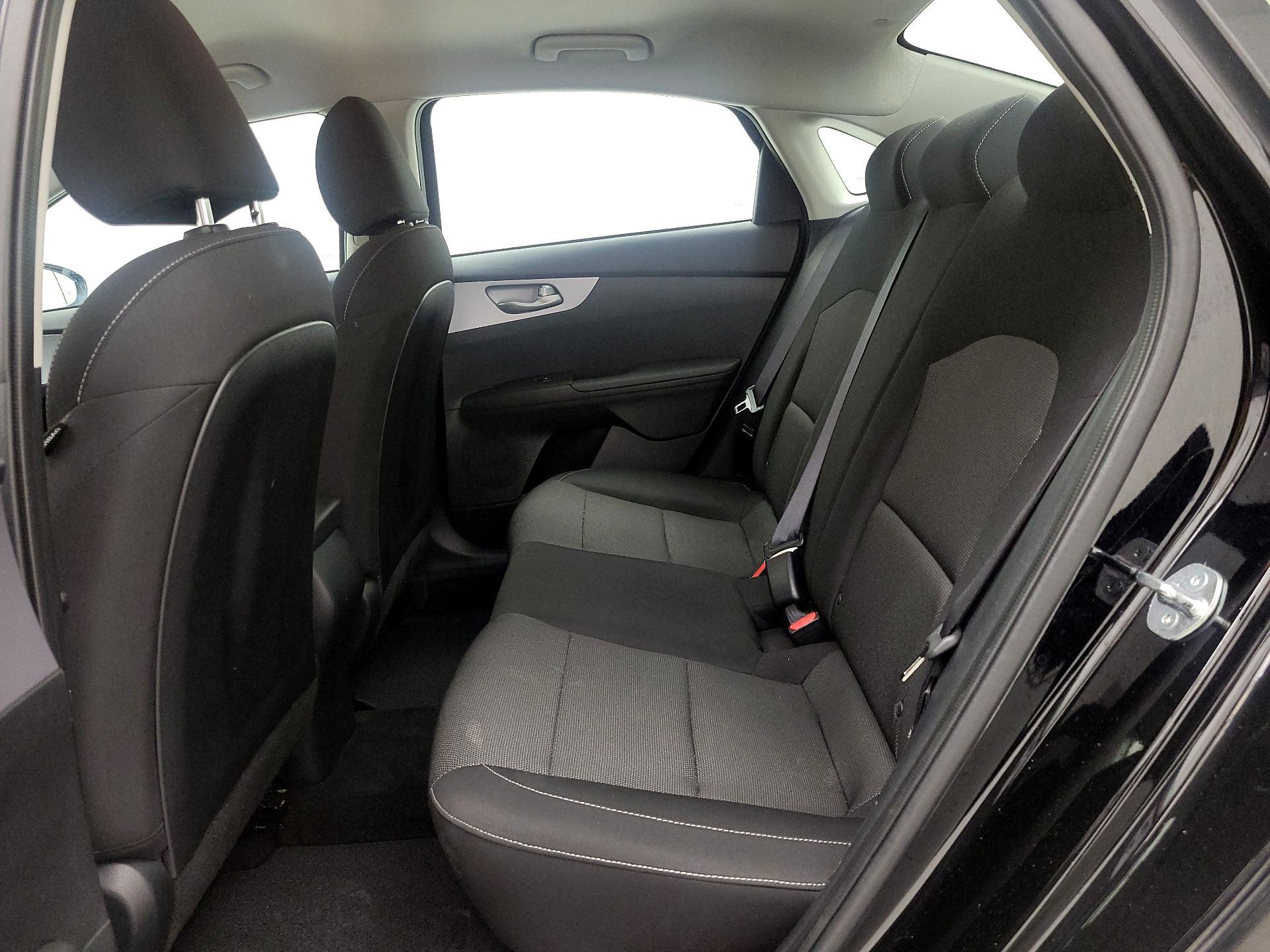 Thumbnail: 2024 Kia Forte - 19