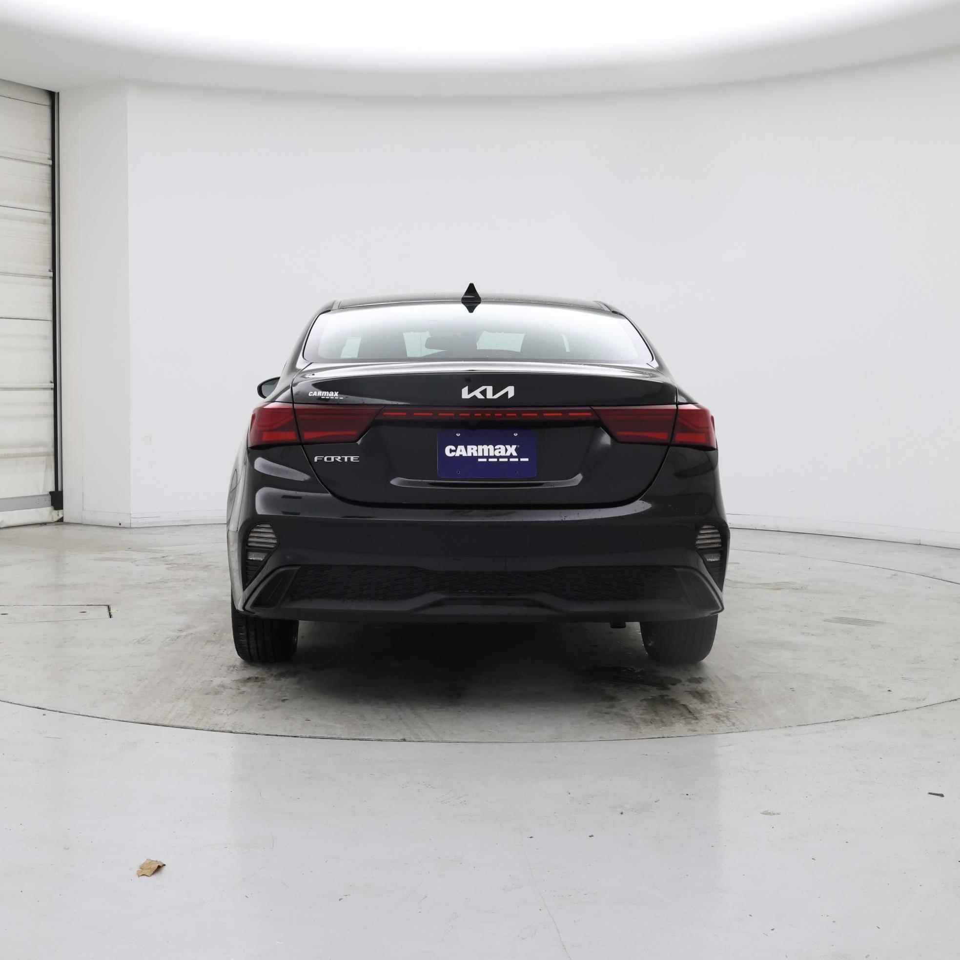 Thumbnail: 2024 Kia Forte - 6