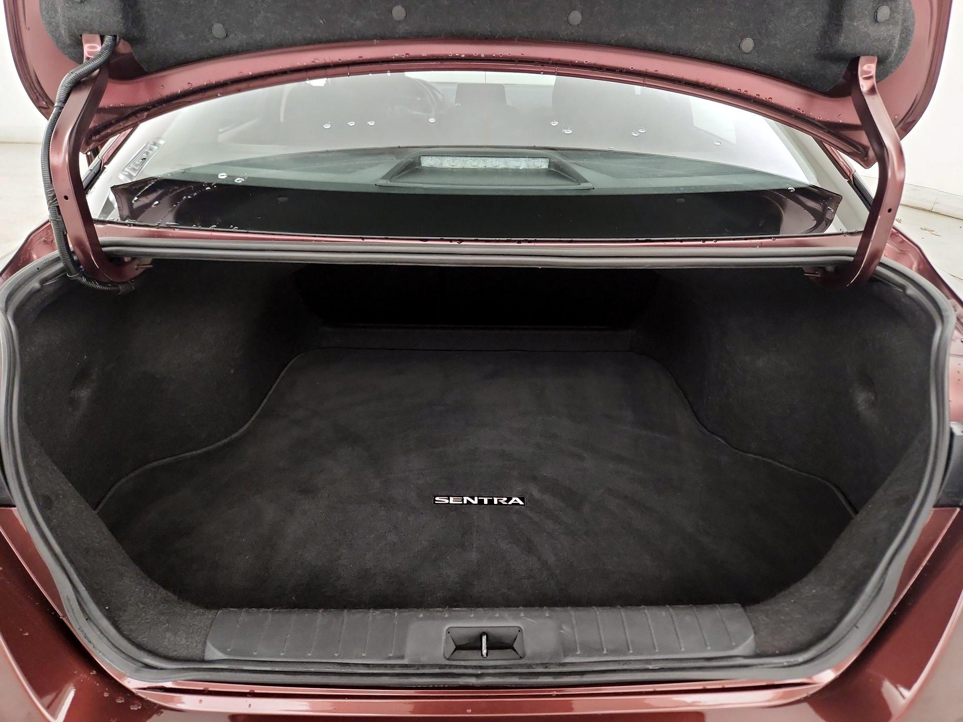 Thumbnail: 2024 Nissan Sentra - 20