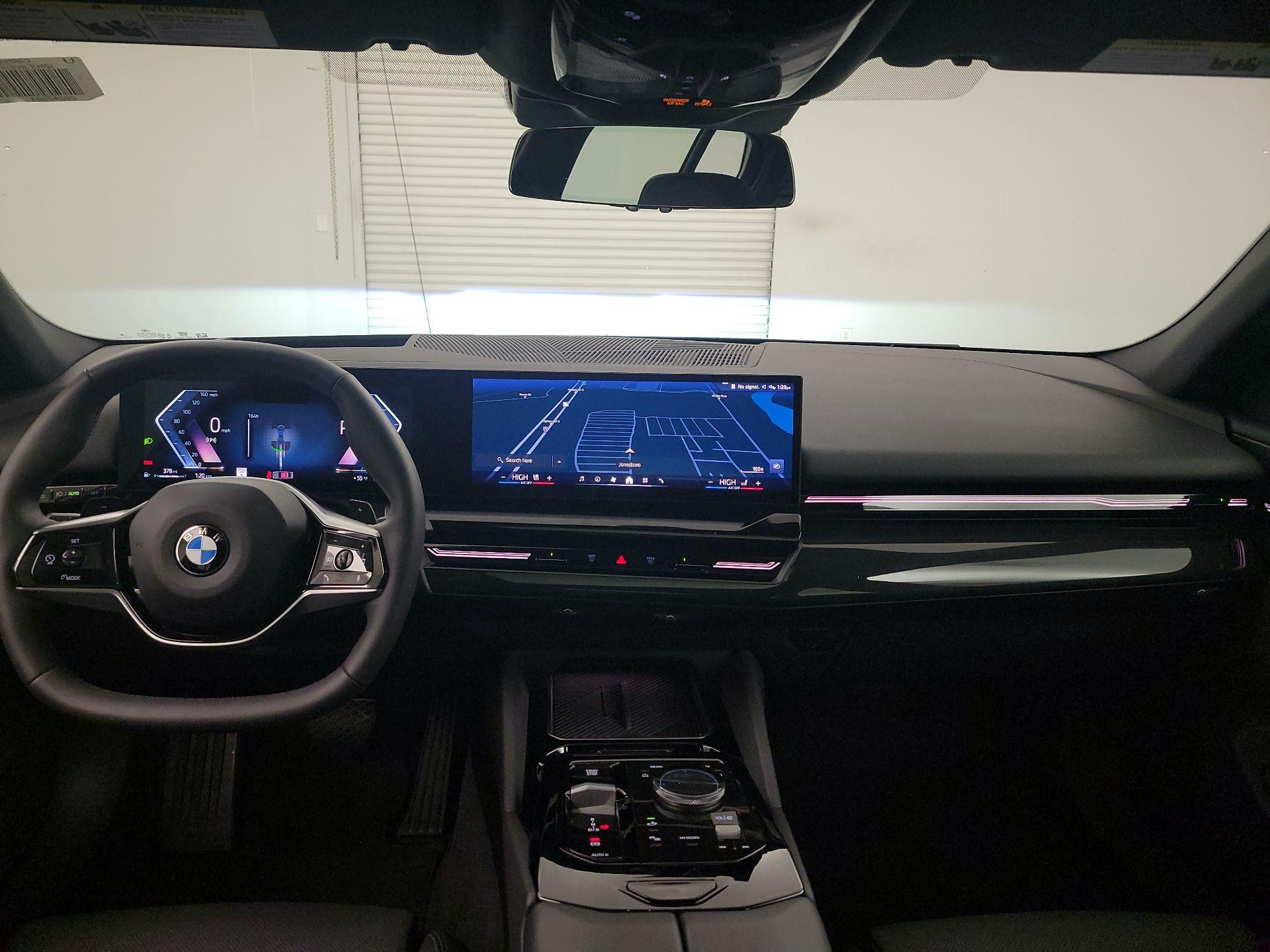 Thumbnail: 2025 BMW 5 Series - 9