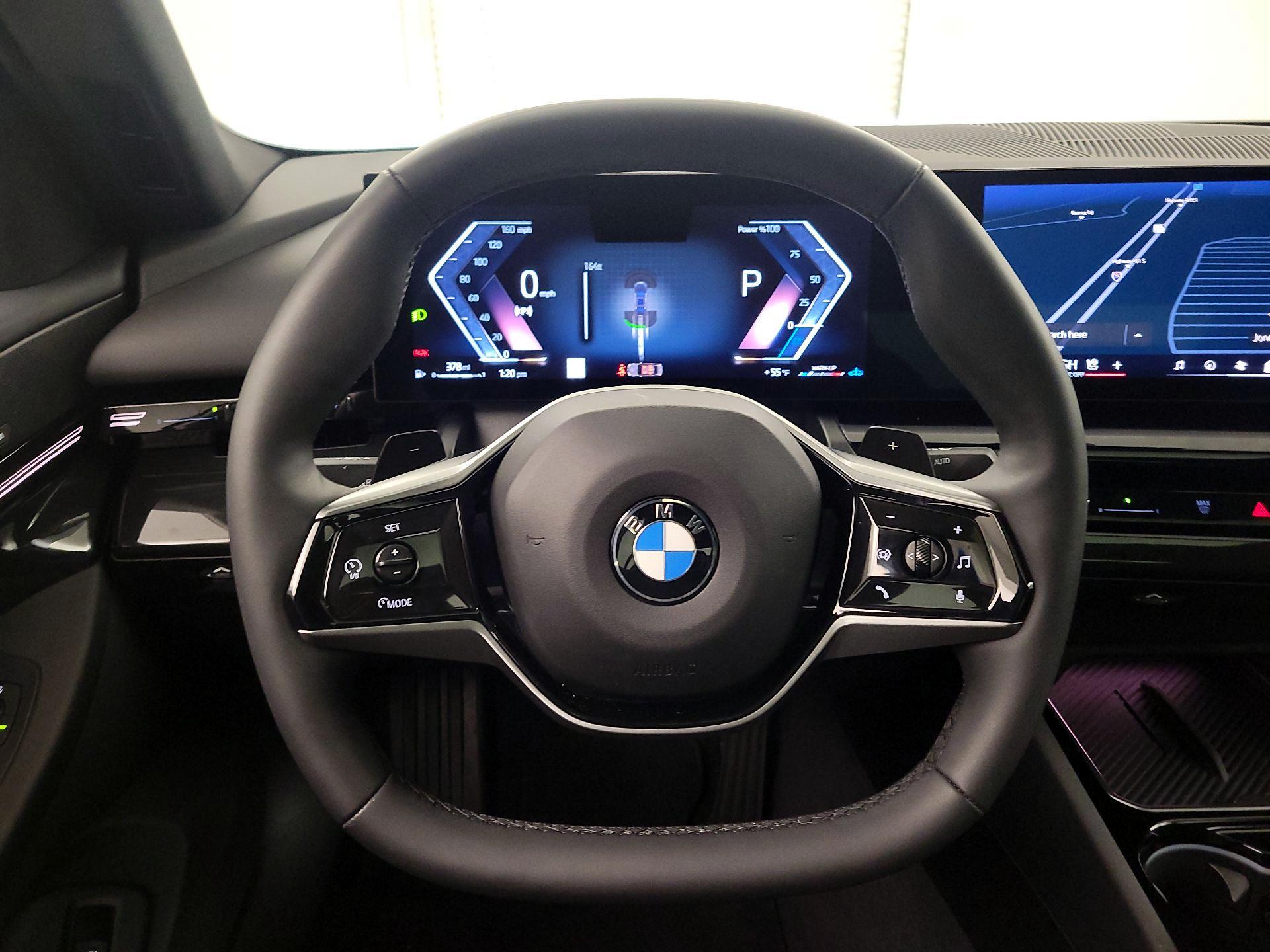 Thumbnail: 2025 BMW 5 Series - 10