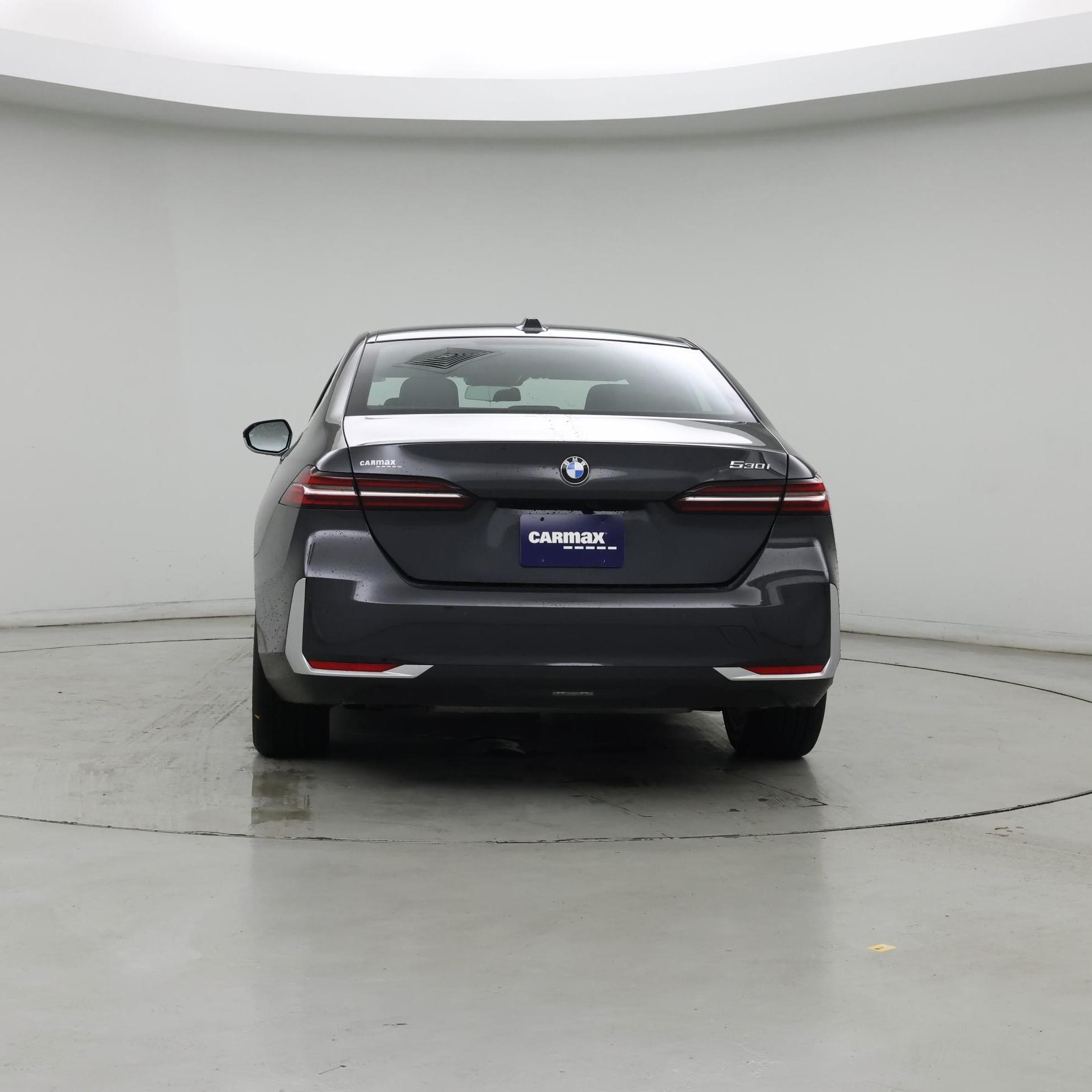 Thumbnail: 2025 BMW 5 Series - 6