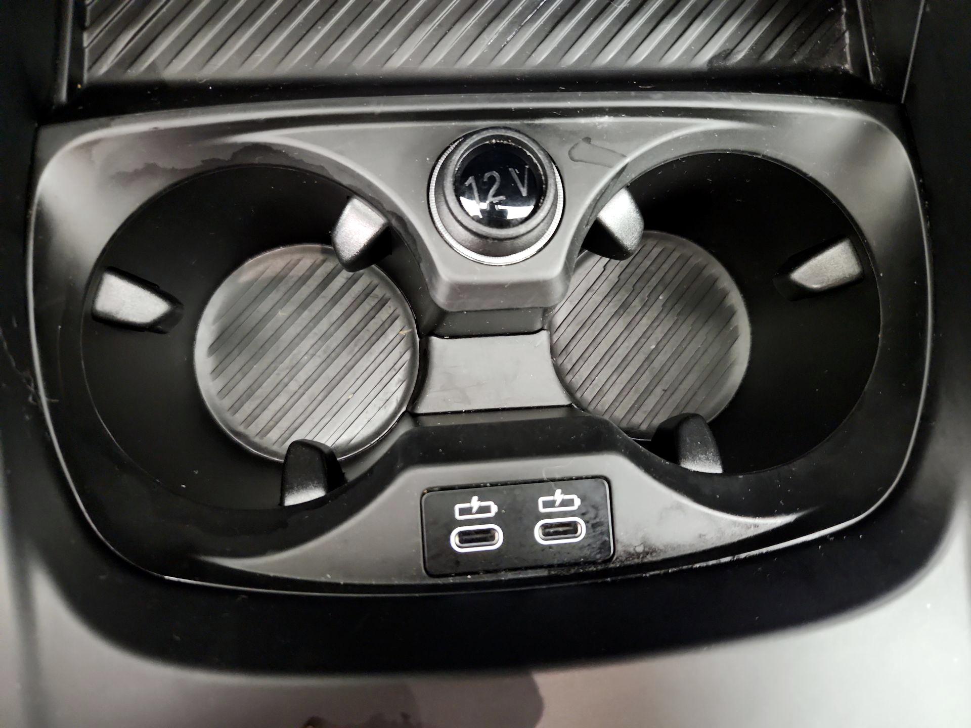 Thumbnail: 2025 BMW 2 Series - 18