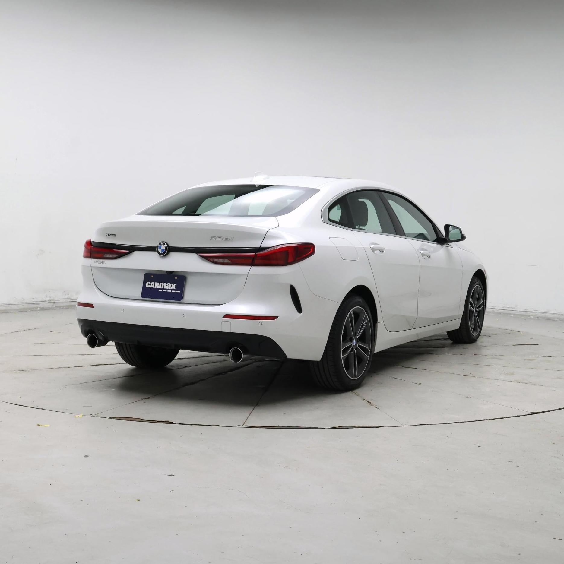 Thumbnail: 2024 BMW 2 Series - 8