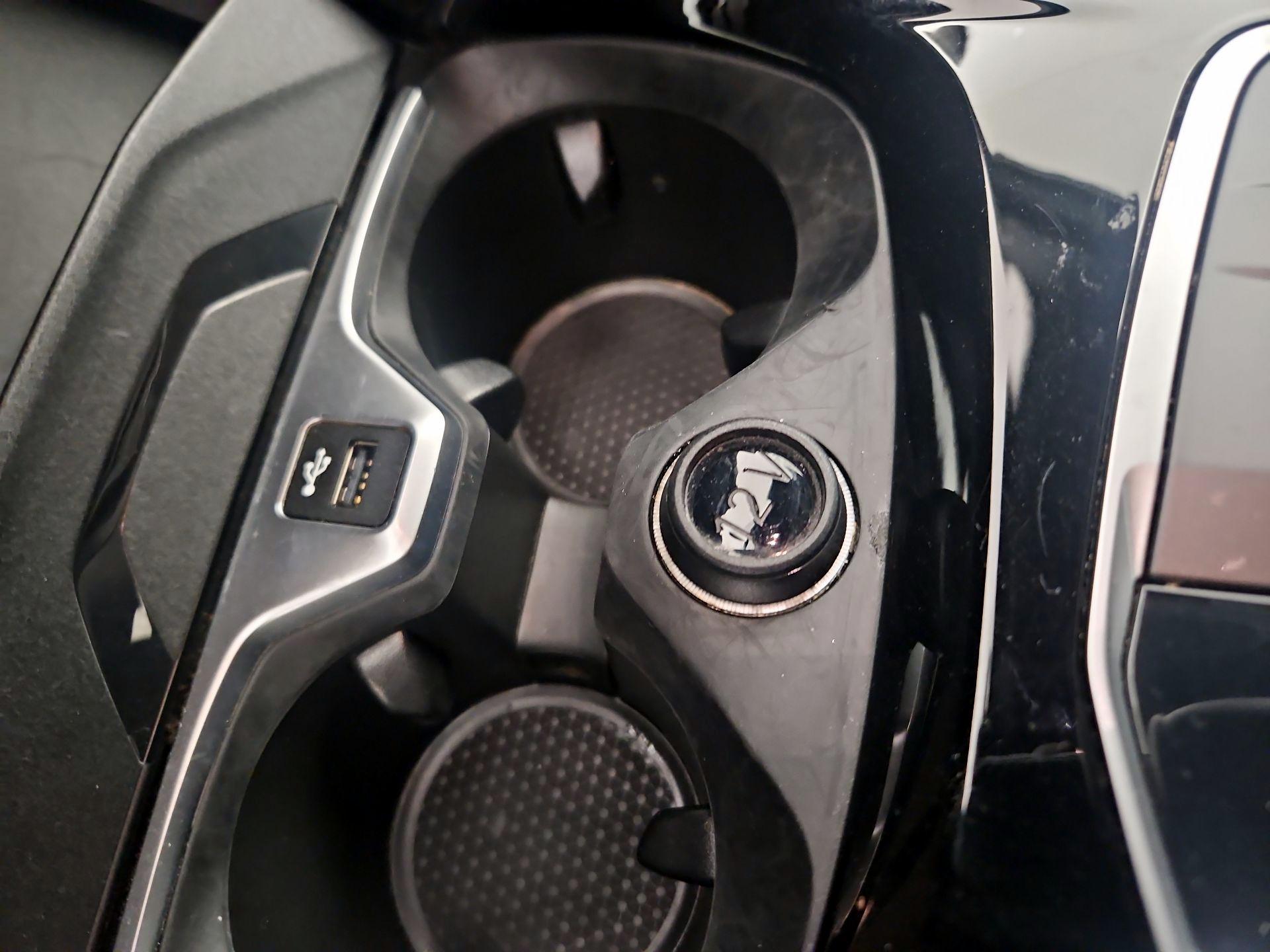 Thumbnail: 2024 BMW 2 Series - 17