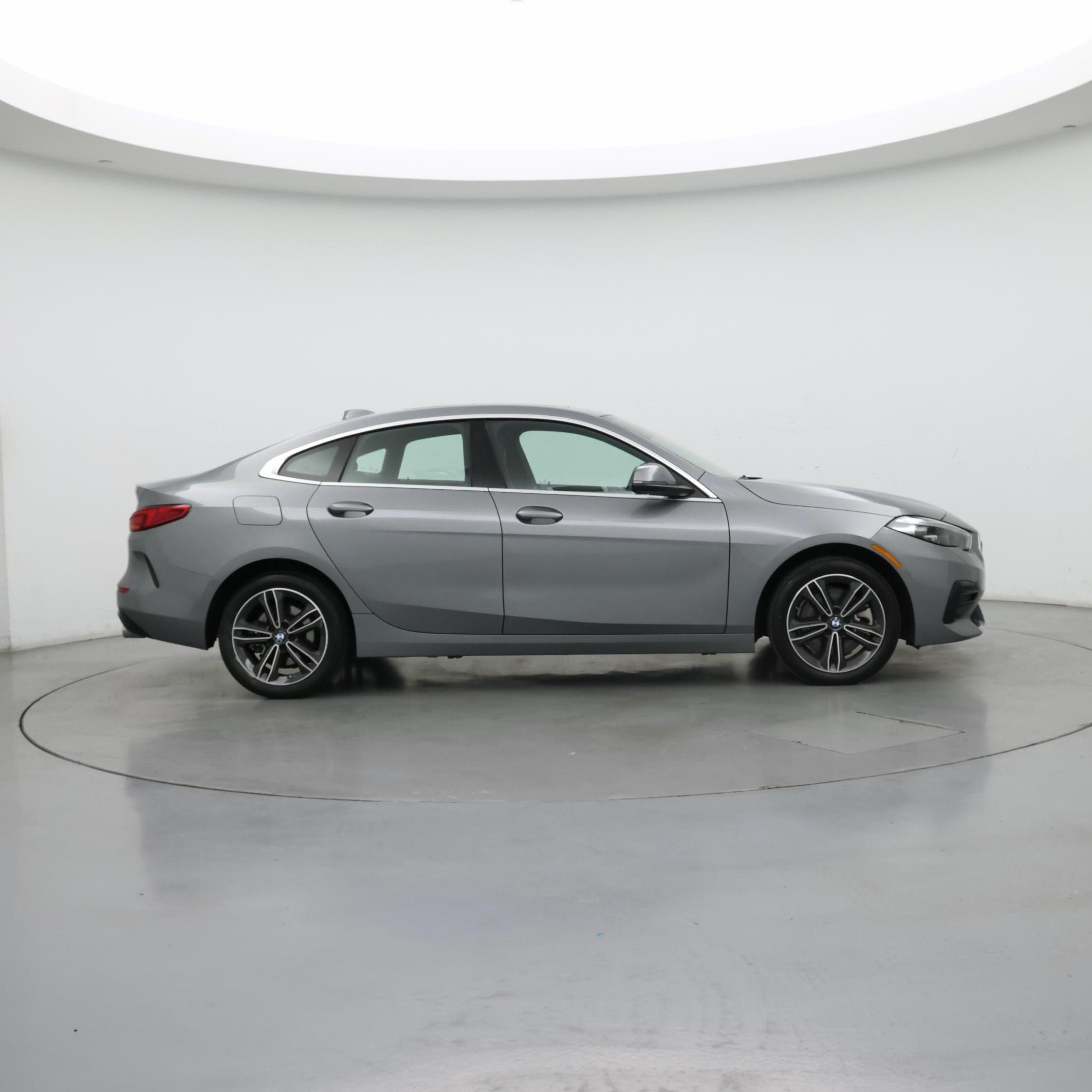 Thumbnail: 2024 BMW 2 Series - 7