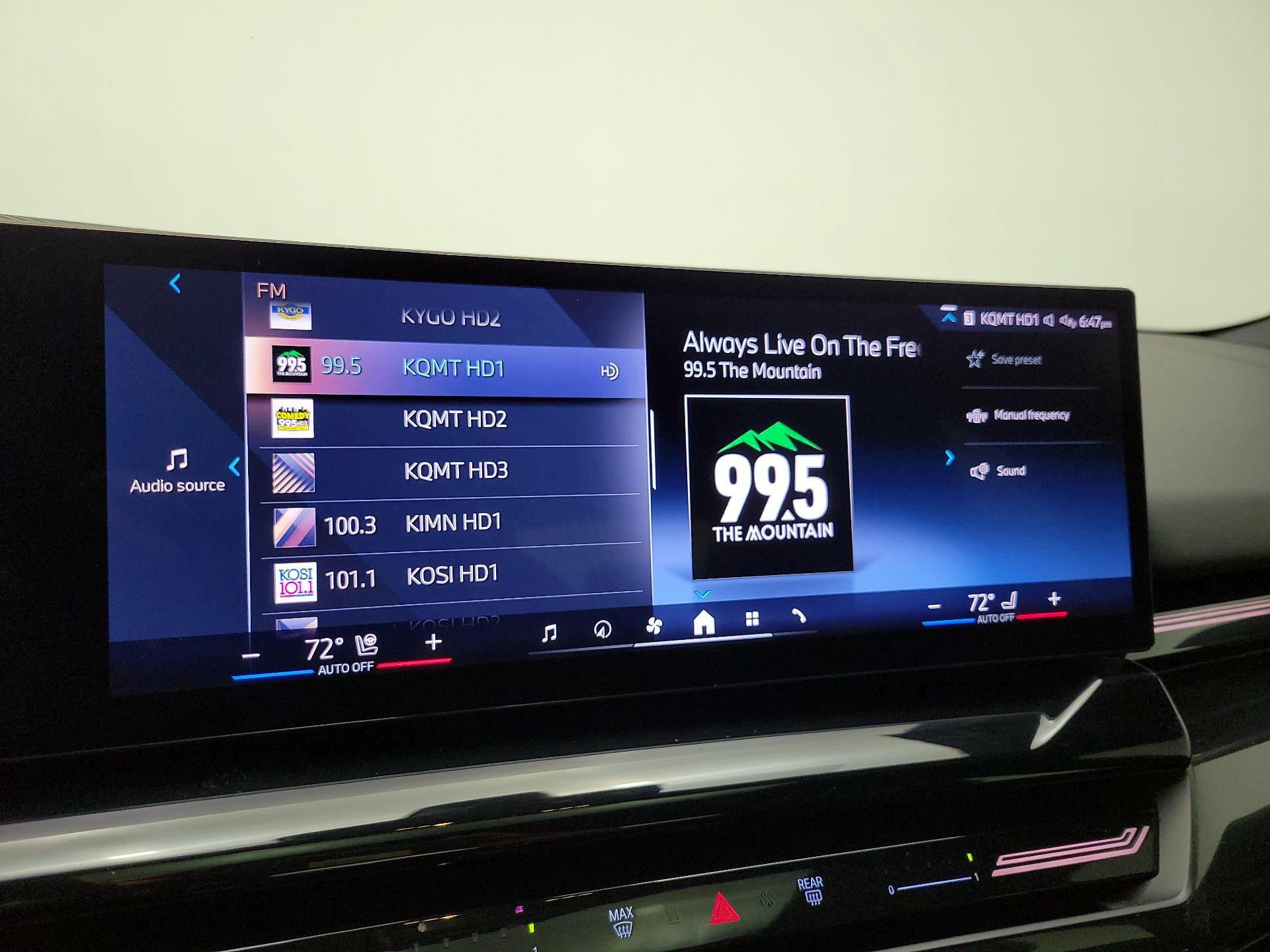 Thumbnail: 2024 BMW 5 Series - 16