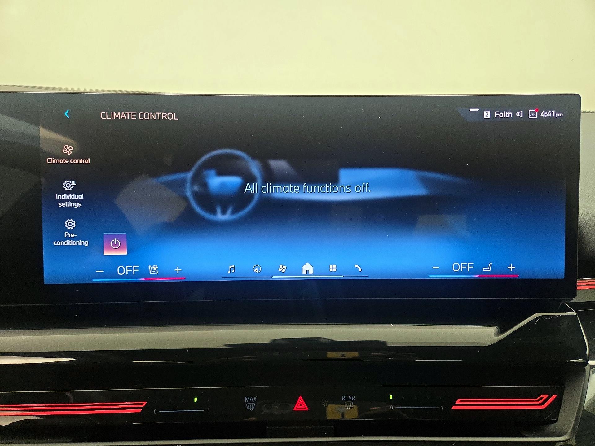 Thumbnail: 2025 BMW 5 Series - 17