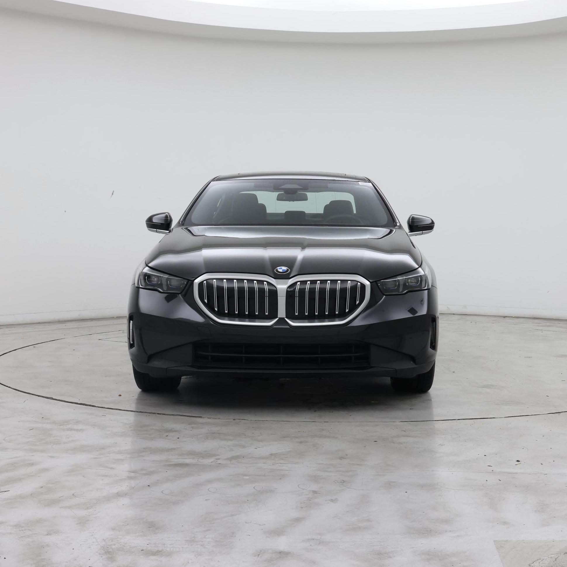 Thumbnail: 2025 BMW 5 Series - 5