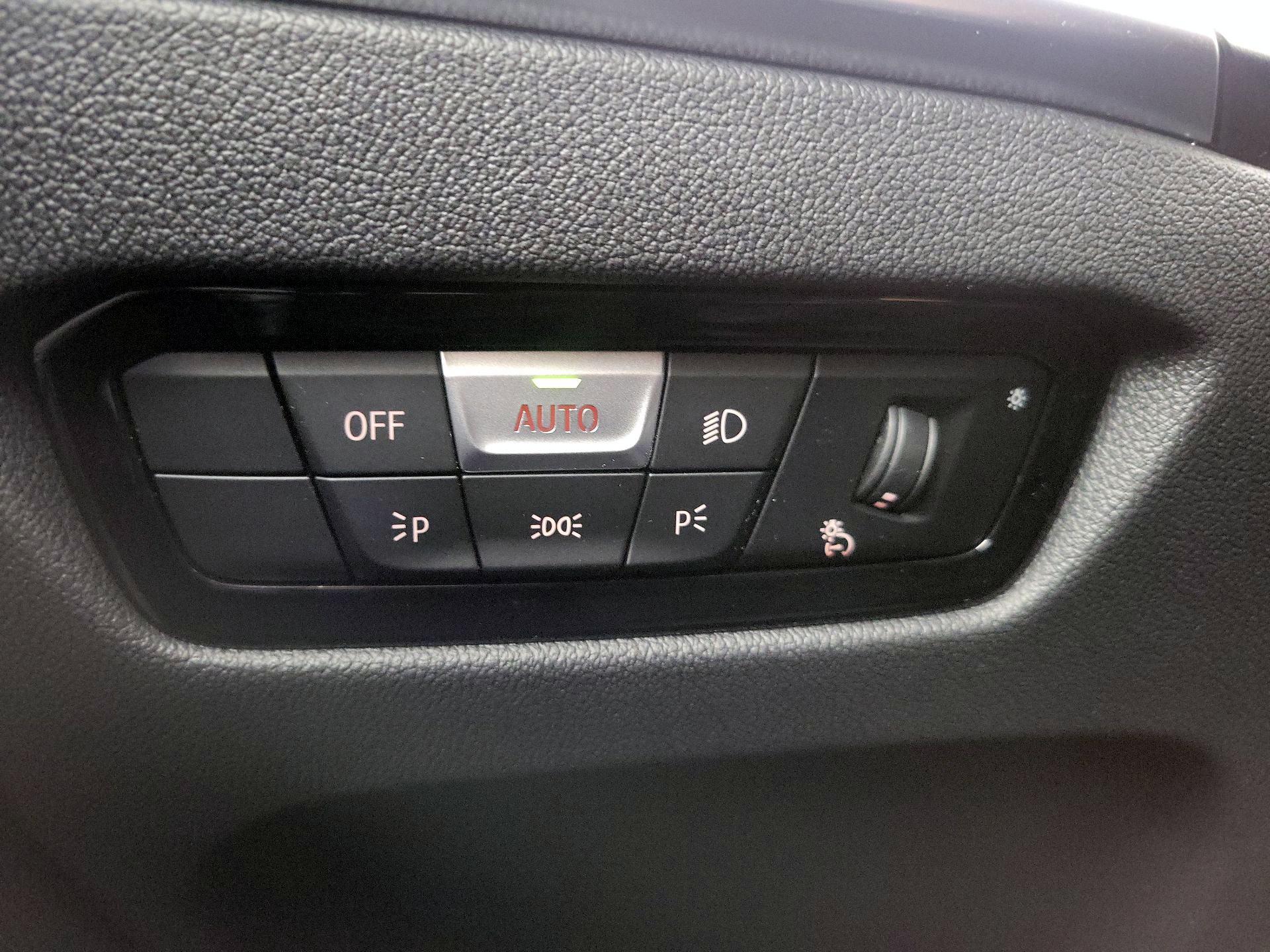 Thumbnail: 2025 BMW 4 Series - 13