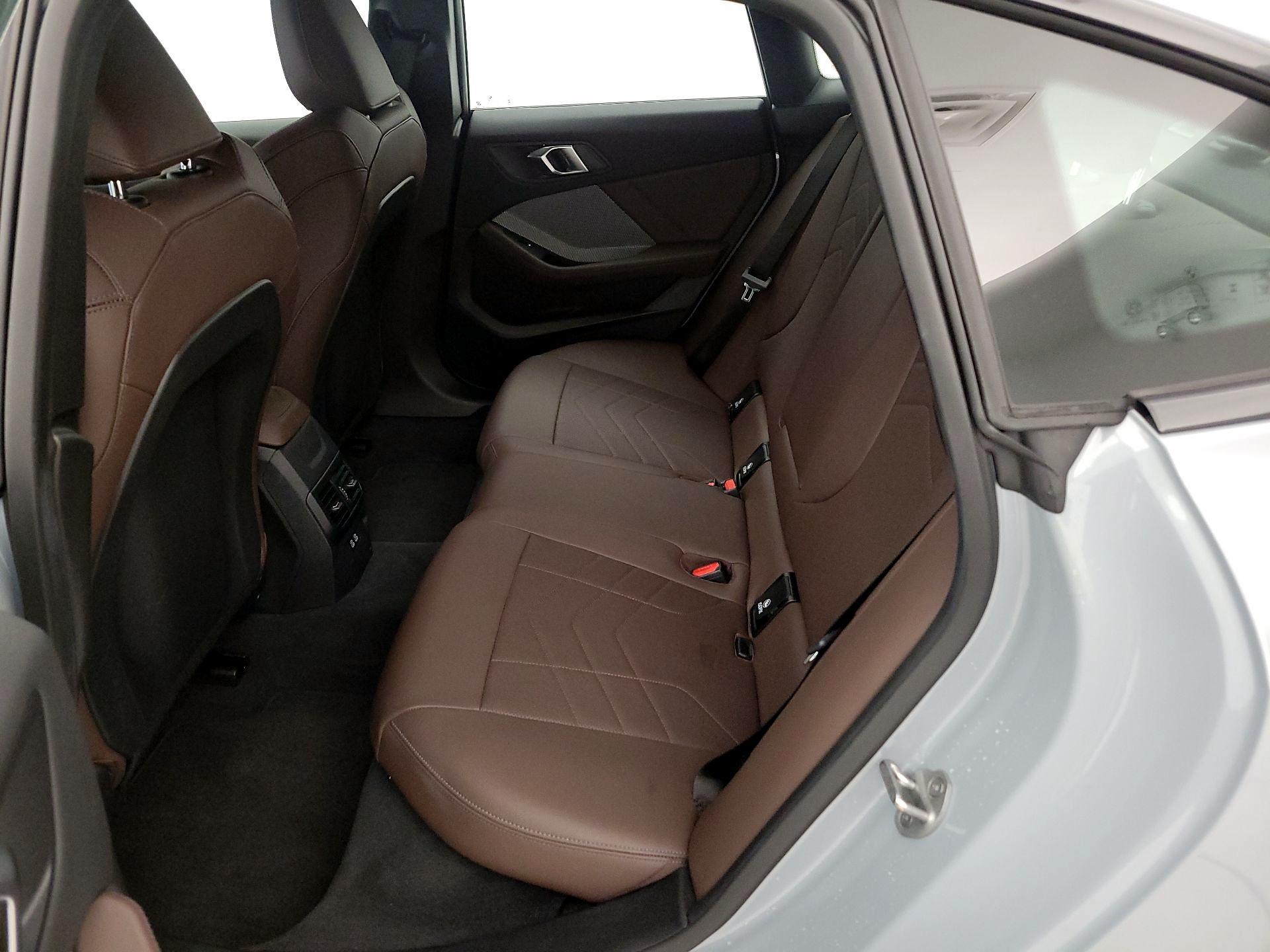 Thumbnail: 2025 BMW 2 Series - 20