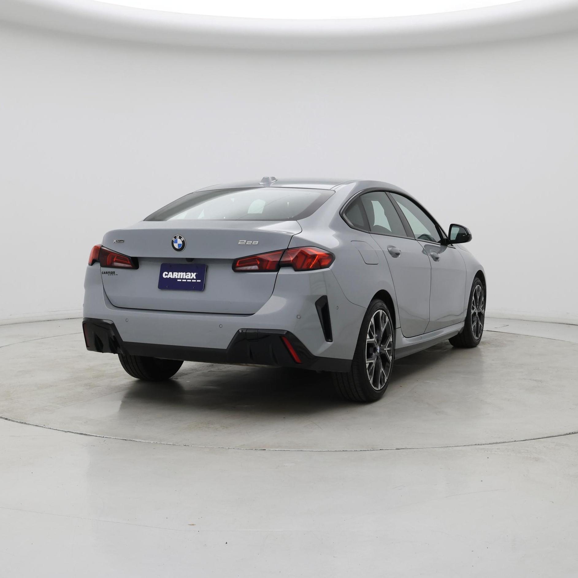 Thumbnail: 2025 BMW 2 Series - 8