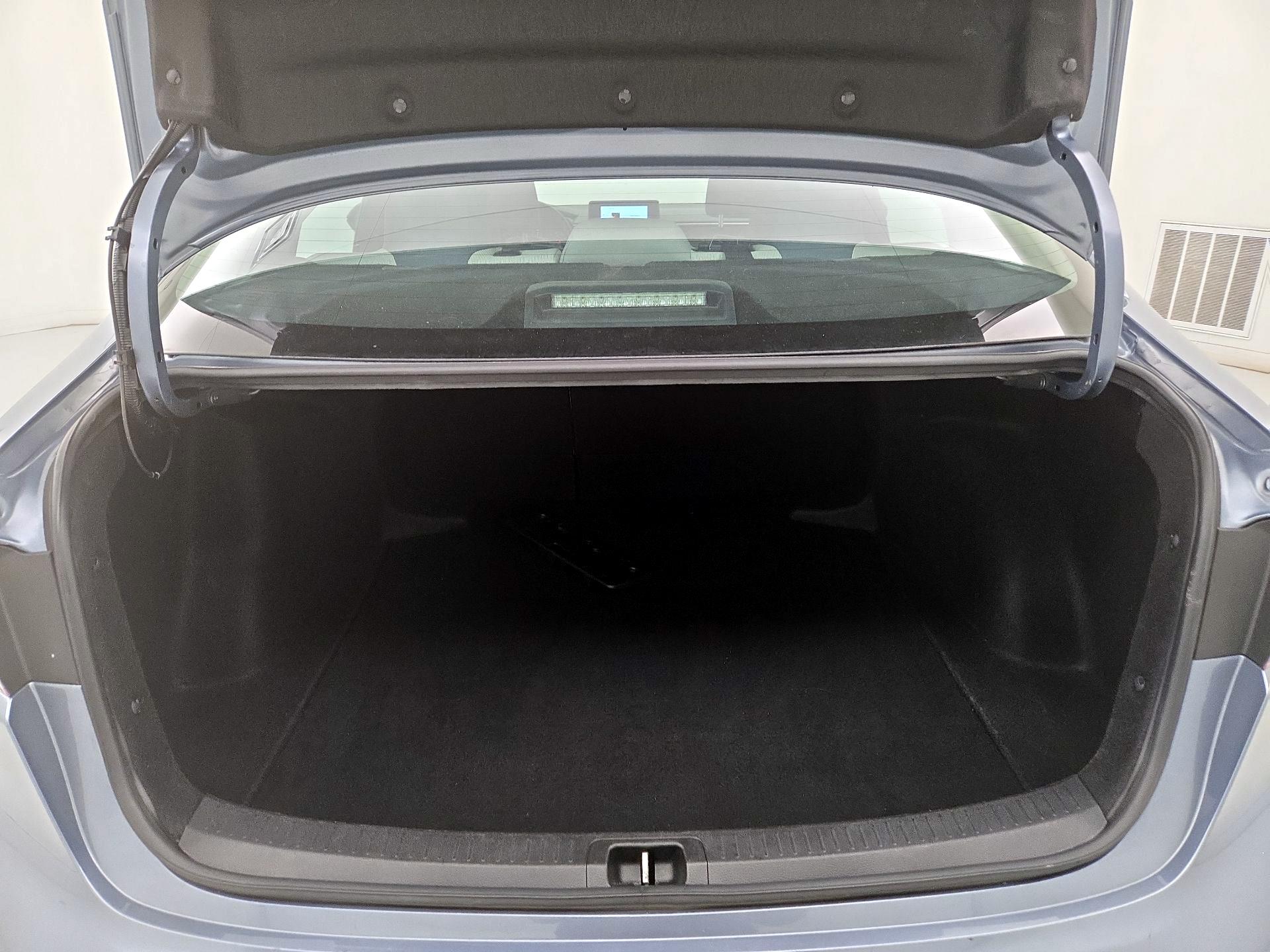 Thumbnail: 2023 Toyota Corolla - 20