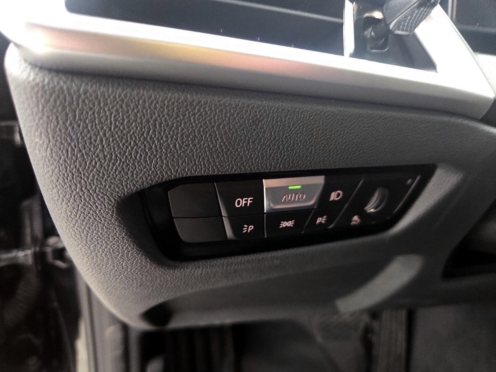 Thumbnail: 2025 BMW 4 Series - 13