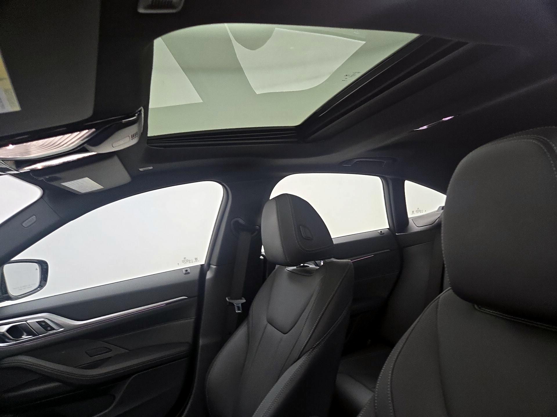 Thumbnail: 2025 BMW 4 Series - 20