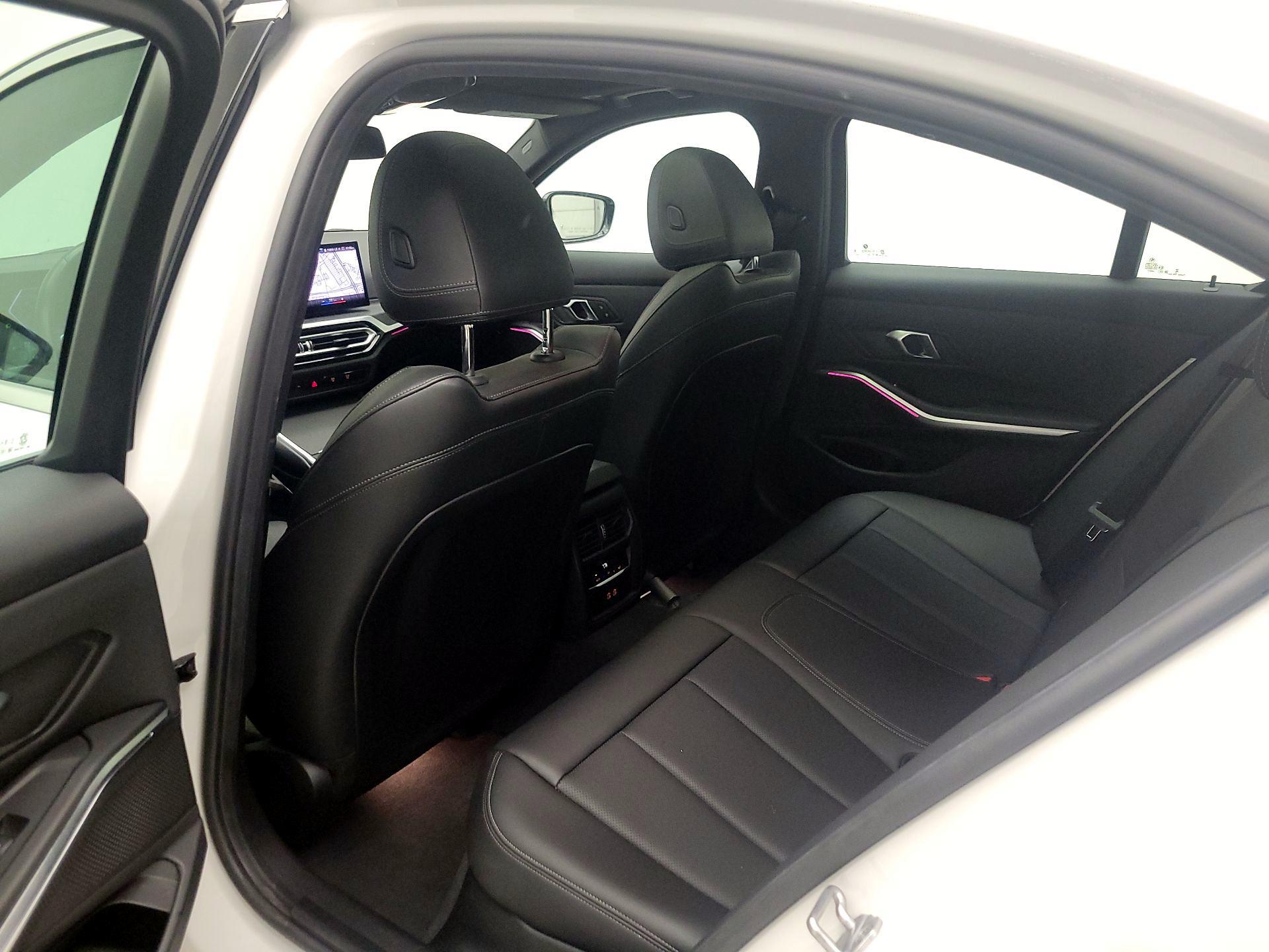 Thumbnail: 2024 BMW 3 Series - 20