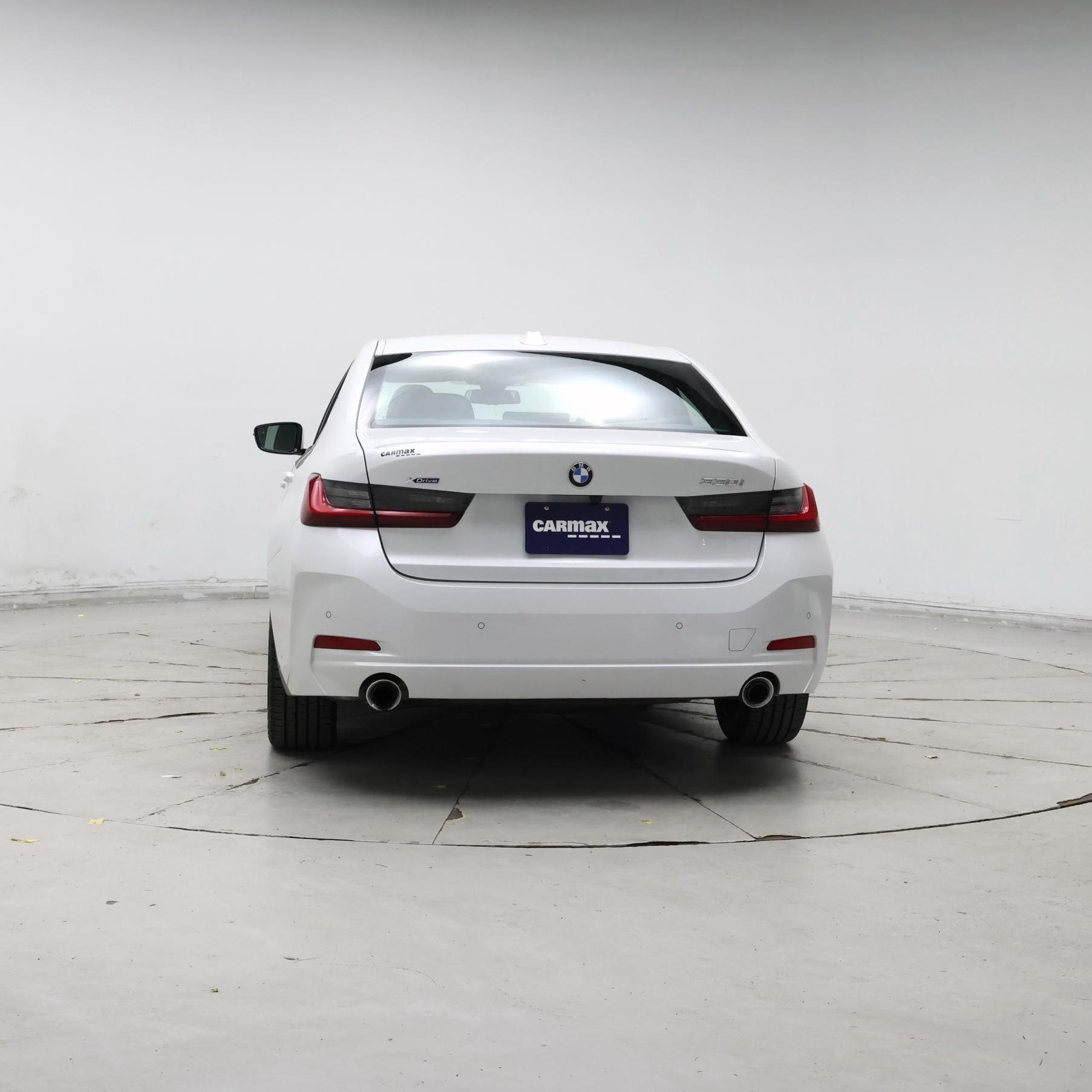 Thumbnail: 2024 BMW 3 Series - 6