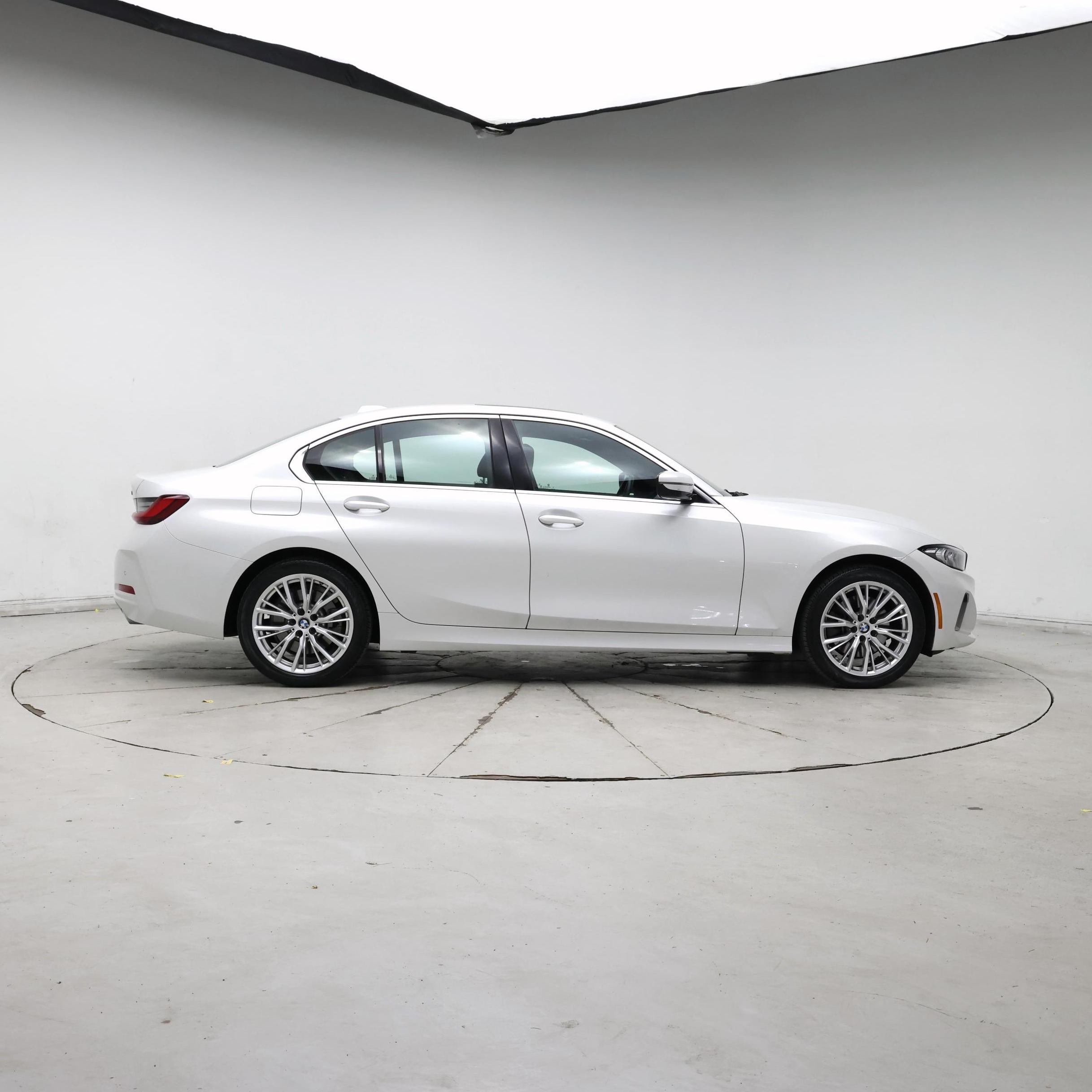 Thumbnail: 2024 BMW 3 Series - 7