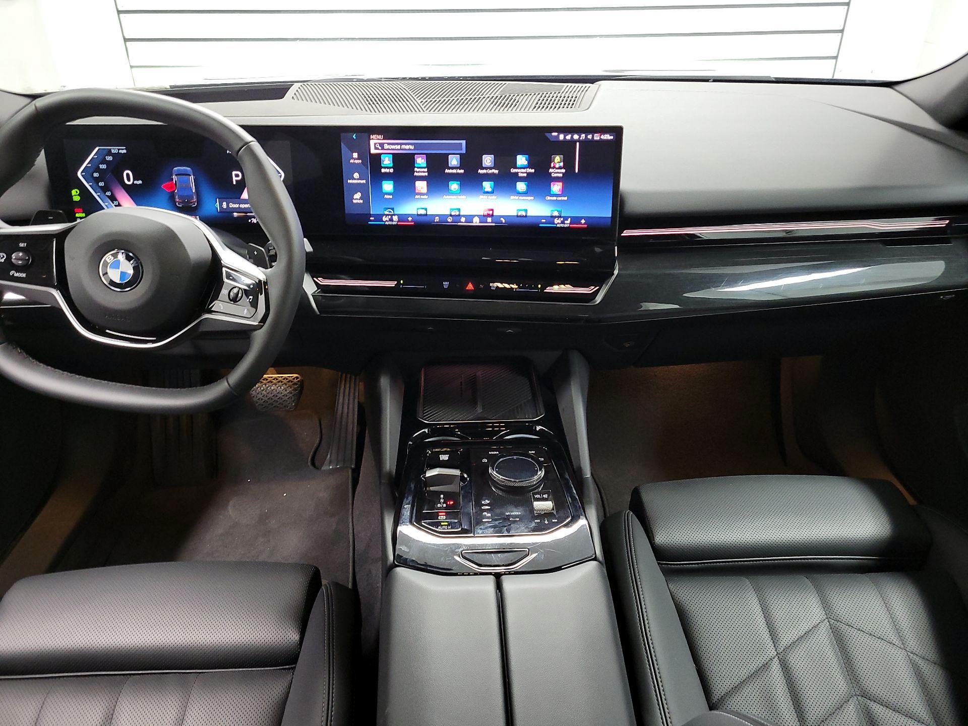 Thumbnail: 2025 BMW 5 Series - 9