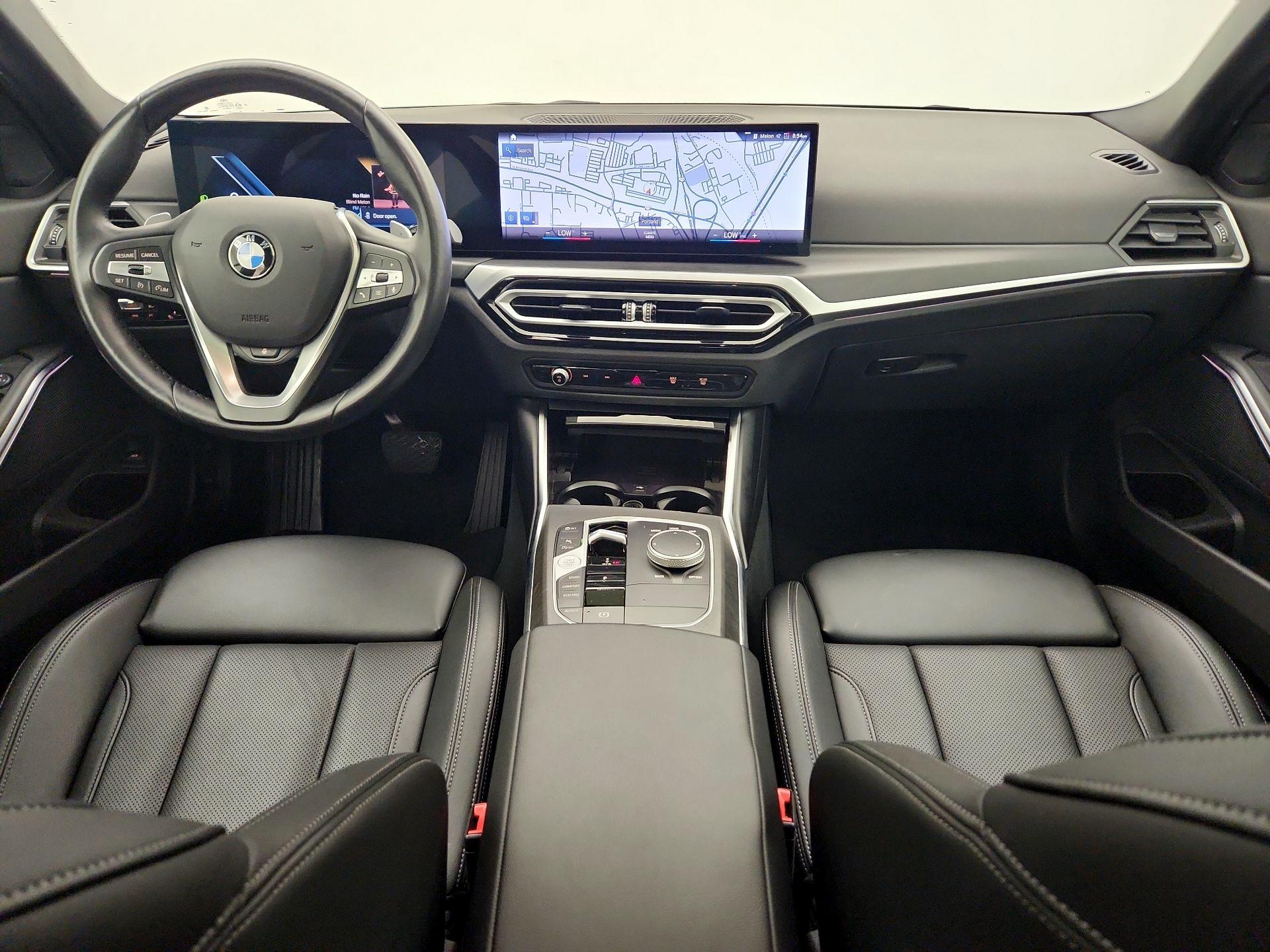 Thumbnail: 2024 BMW 3 Series - 9