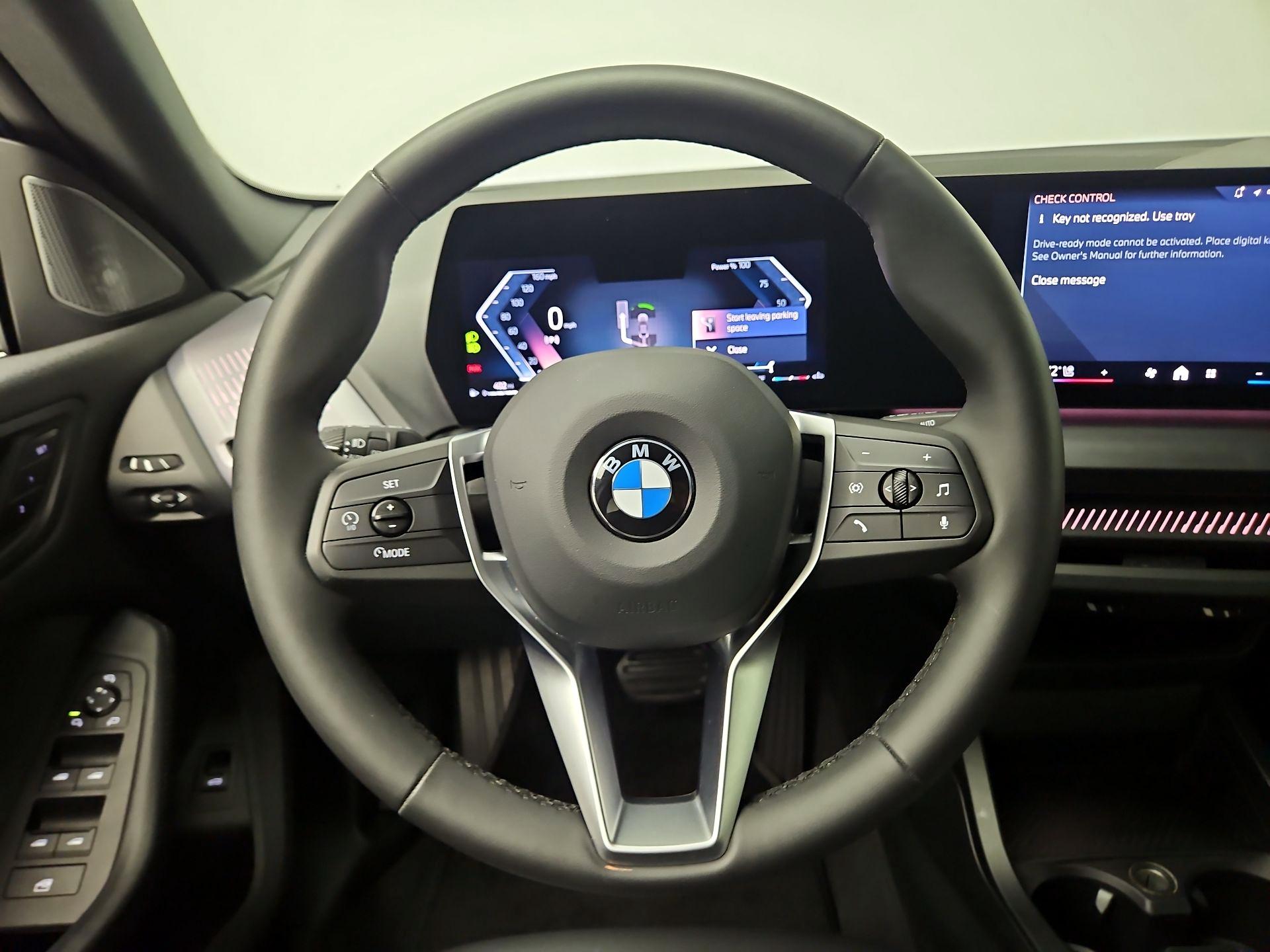 Thumbnail: 2025 BMW 2 Series - 10