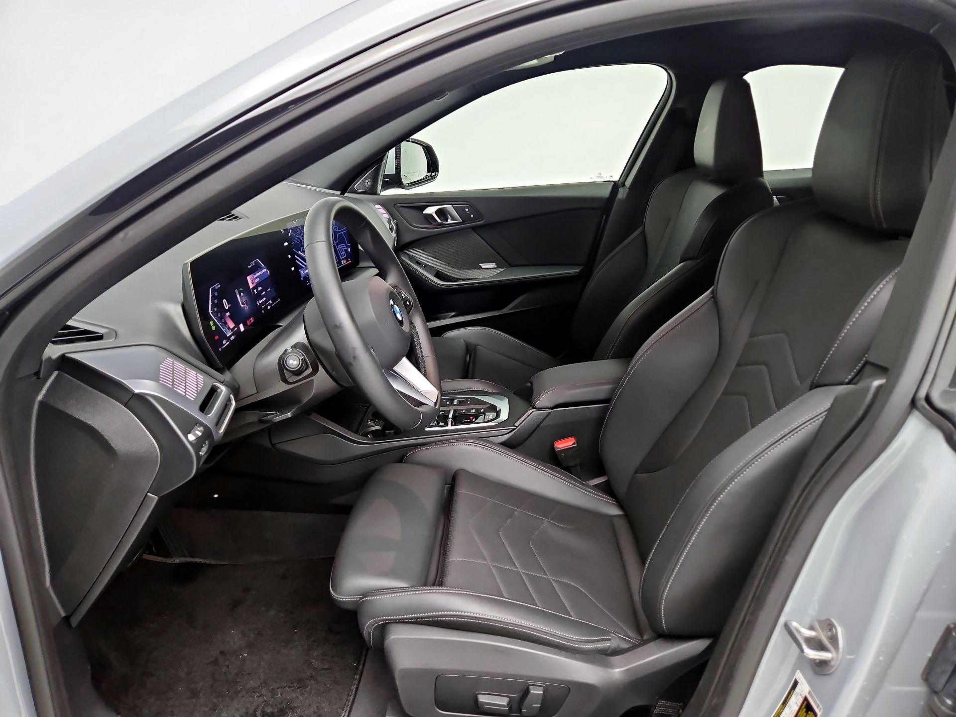 Thumbnail: 2025 BMW 2 Series - 11