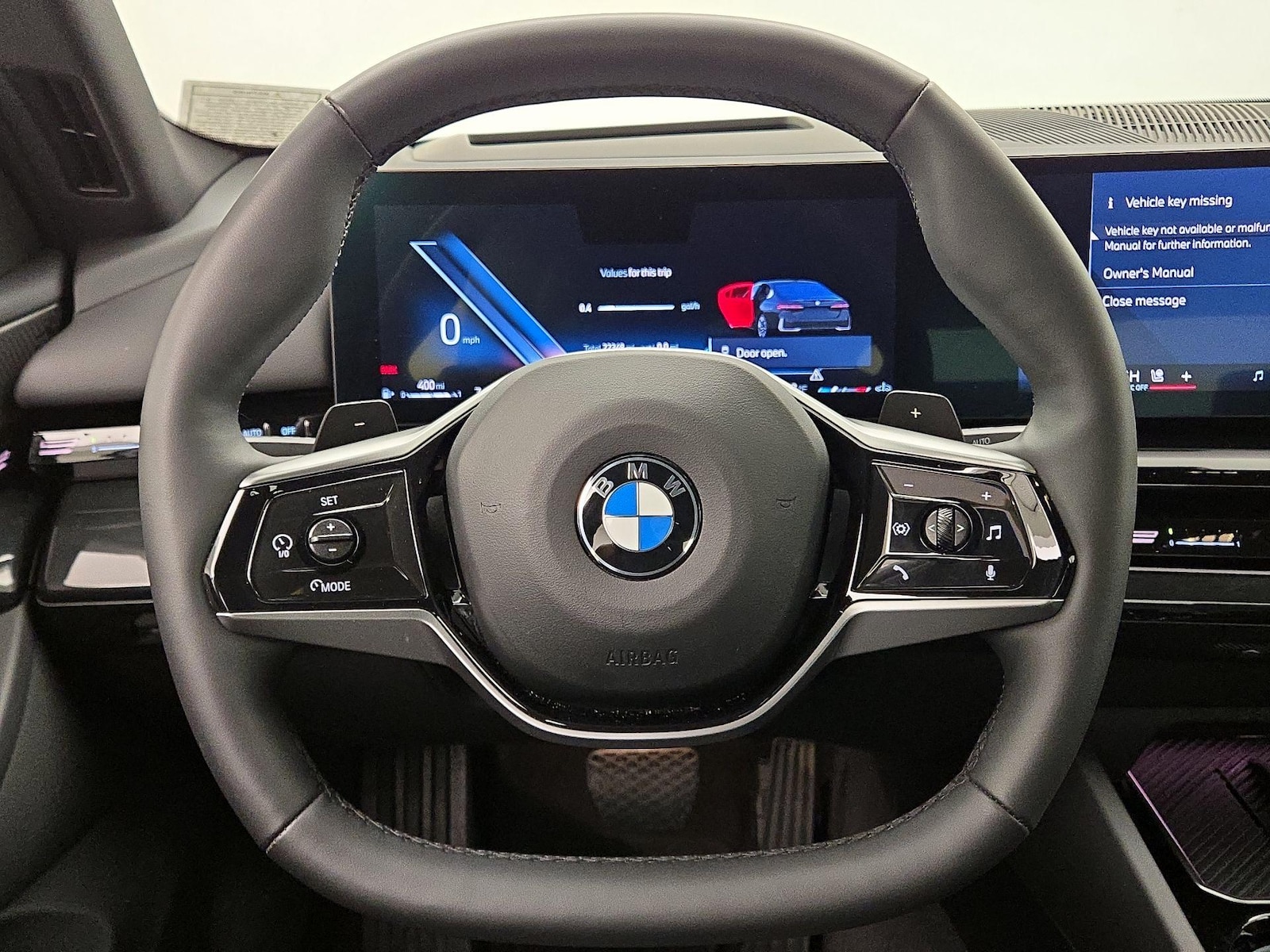 2025 BMW 5 Series 530i - Photo 11