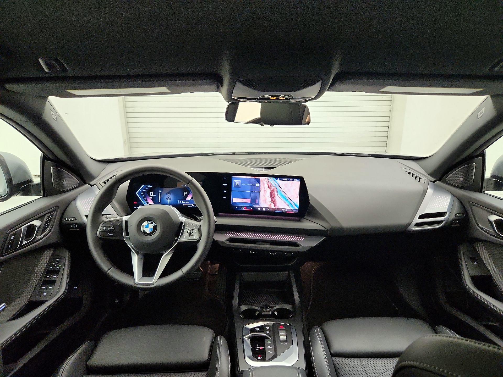 Thumbnail: 2025 BMW 2 Series - 9