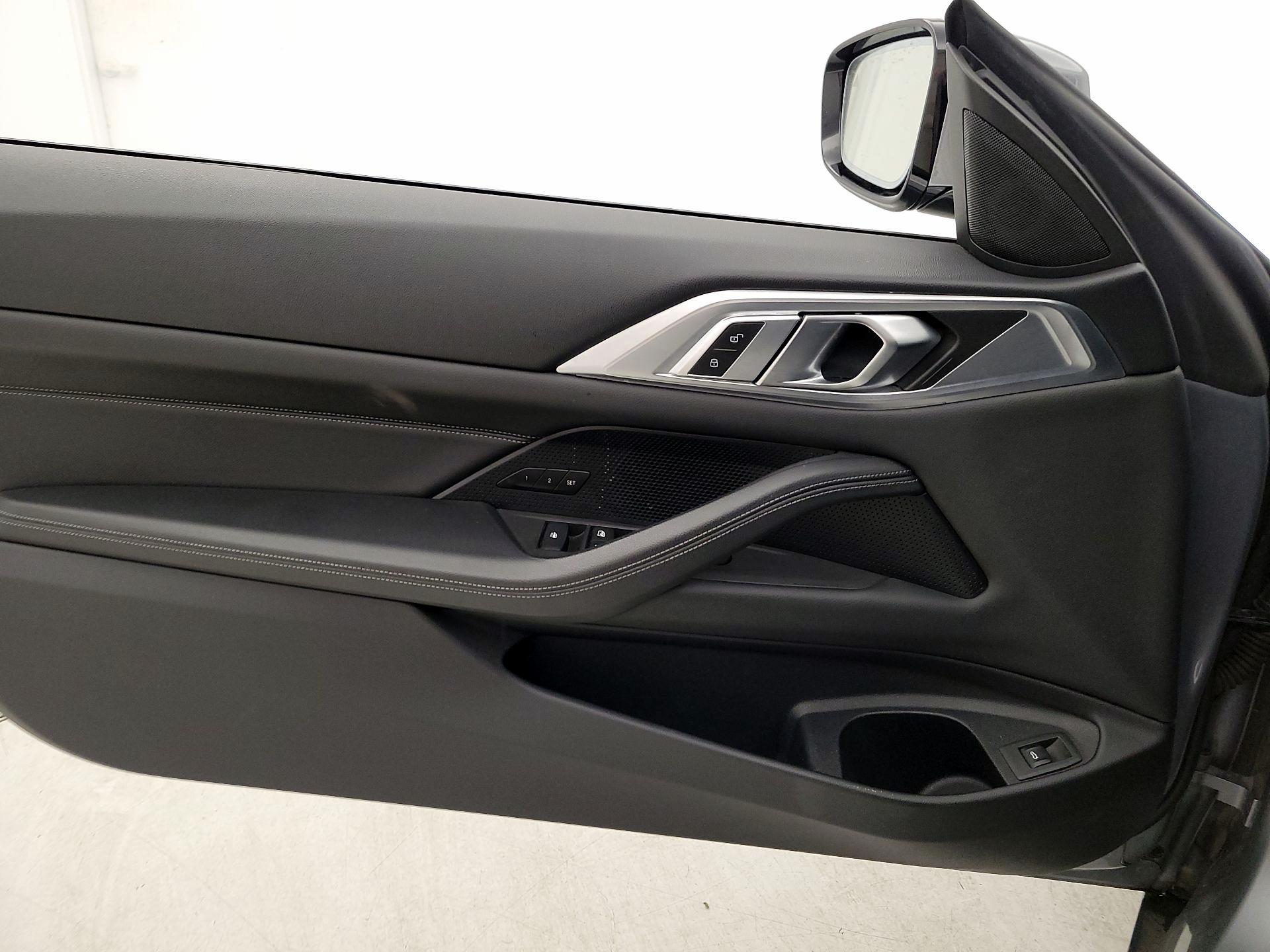 Thumbnail: 2025 BMW 4 Series - 12