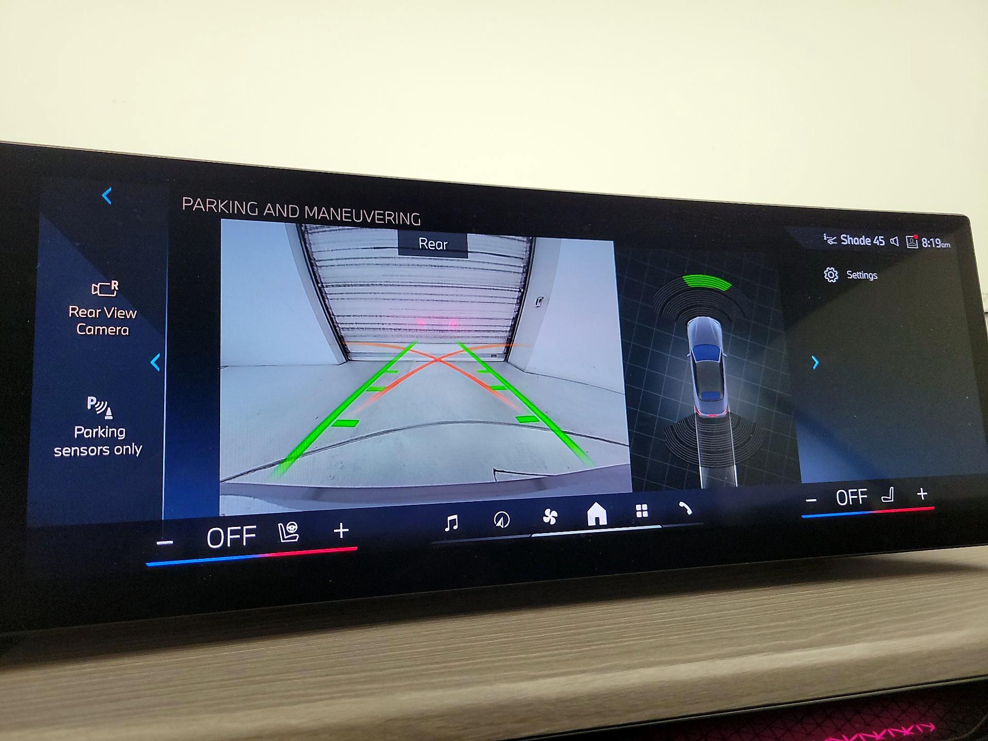 Thumbnail: 2025 BMW 4 Series - 15