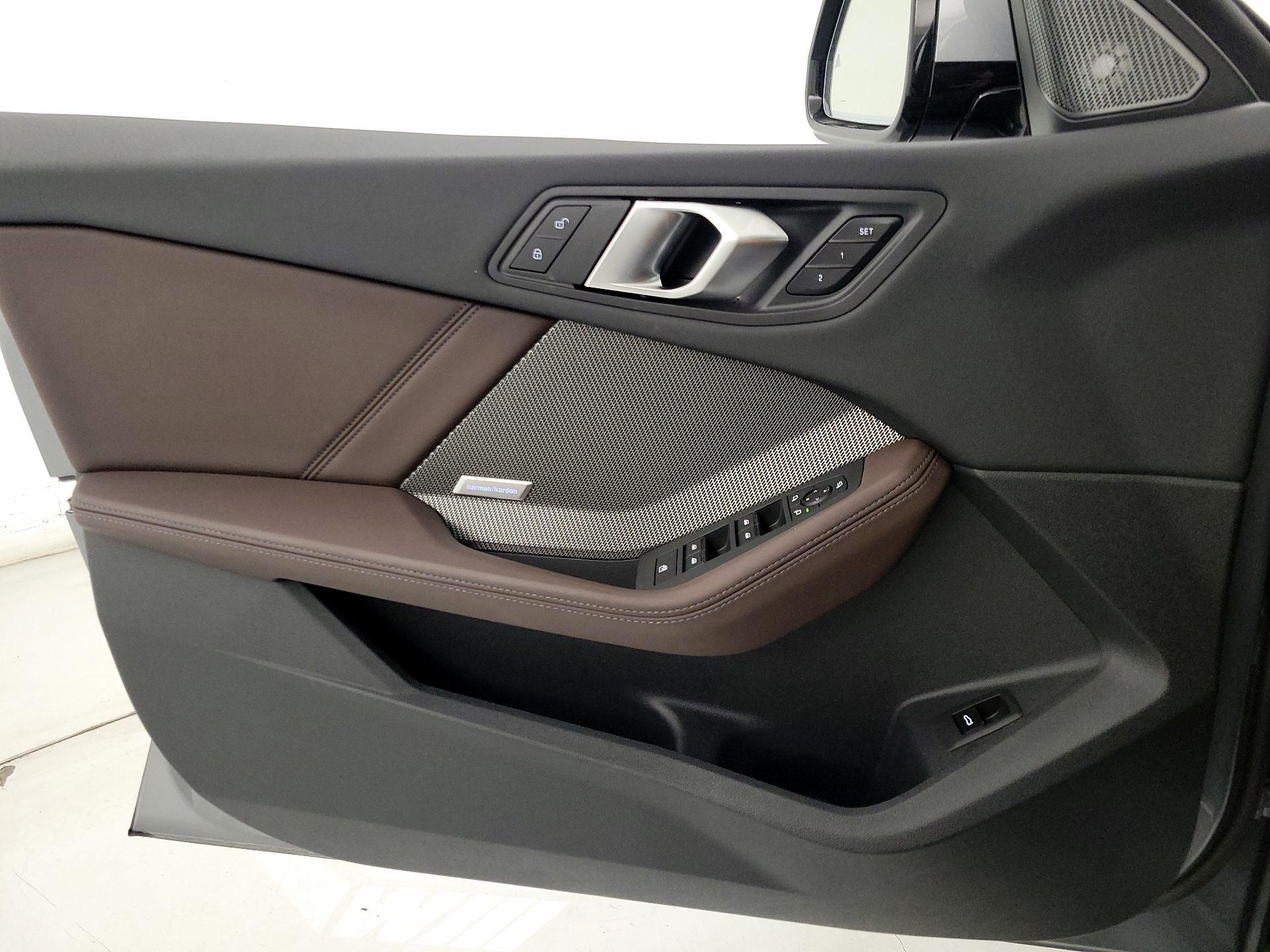 Thumbnail: 2025 BMW 2 Series - 12