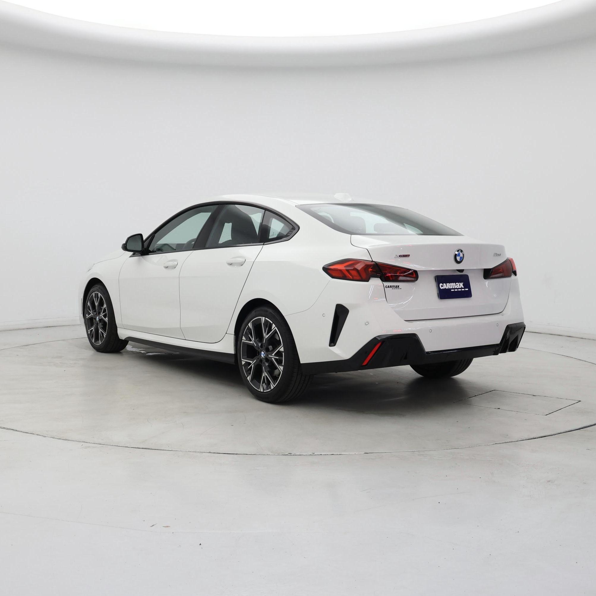 Thumbnail: 2025 BMW 2 Series - 2